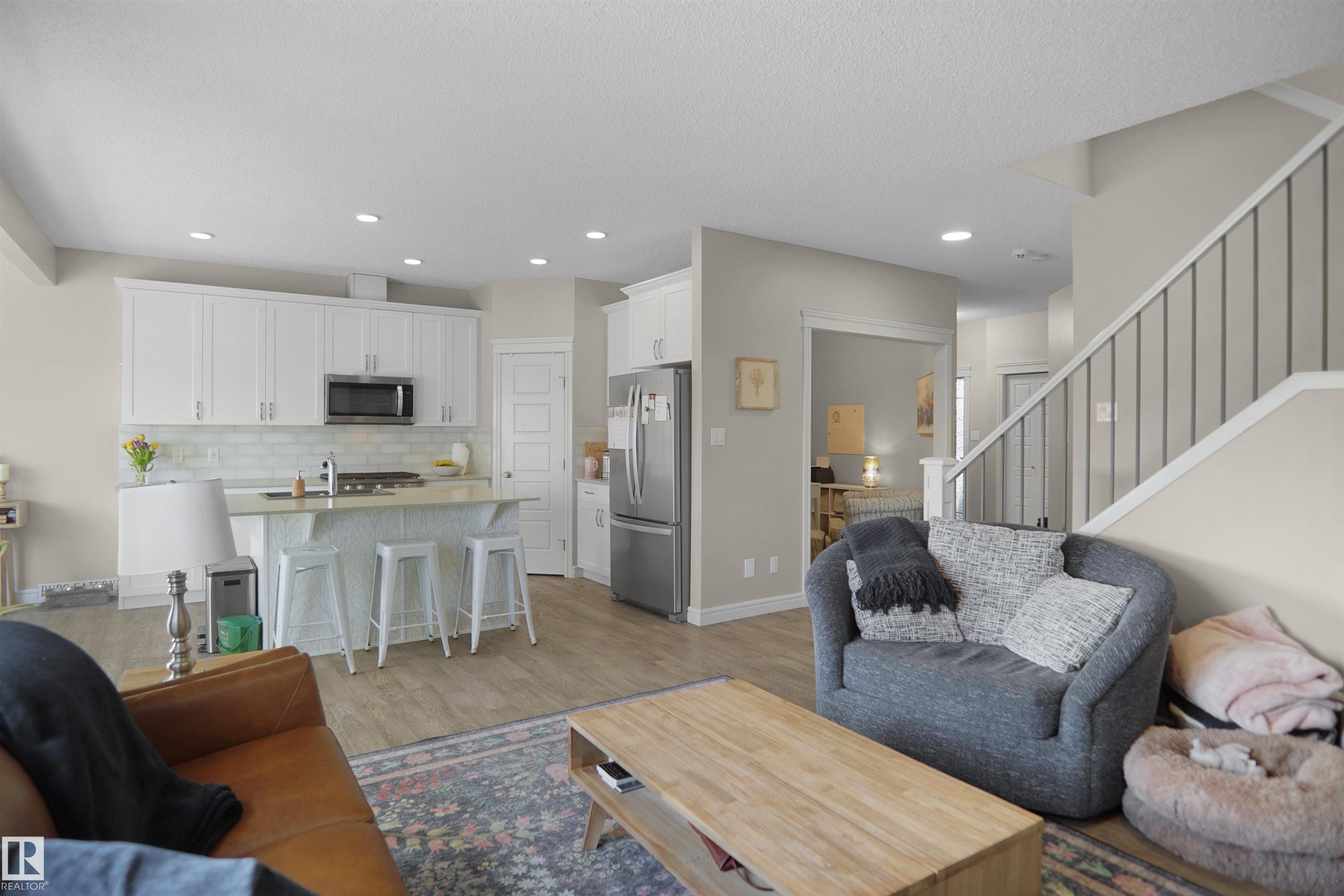 12351 176 Avenue, Edmonton, AB - Indoor Photo Showing Other Room
