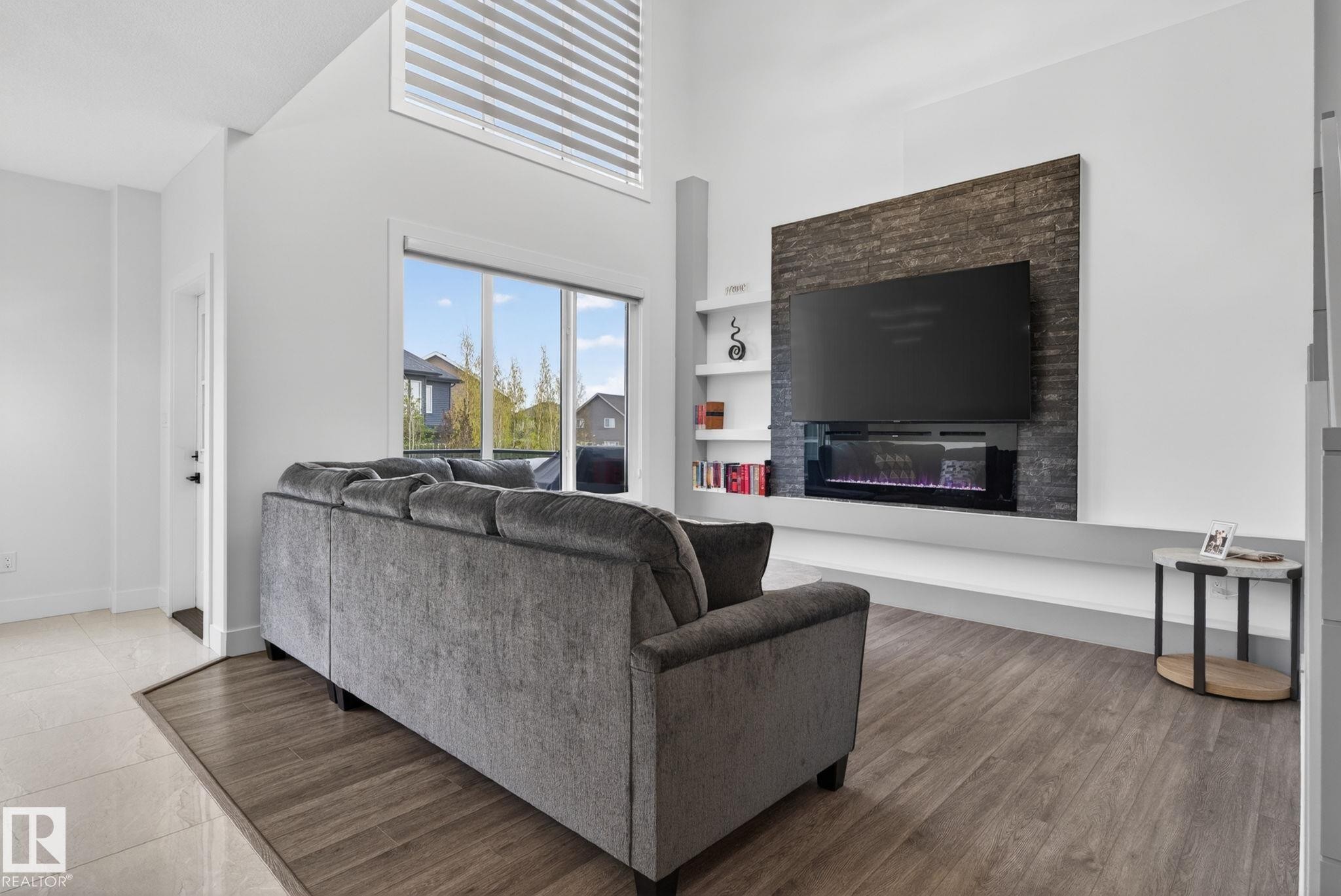5261 Kimball Crescent, Edmonton, AB
