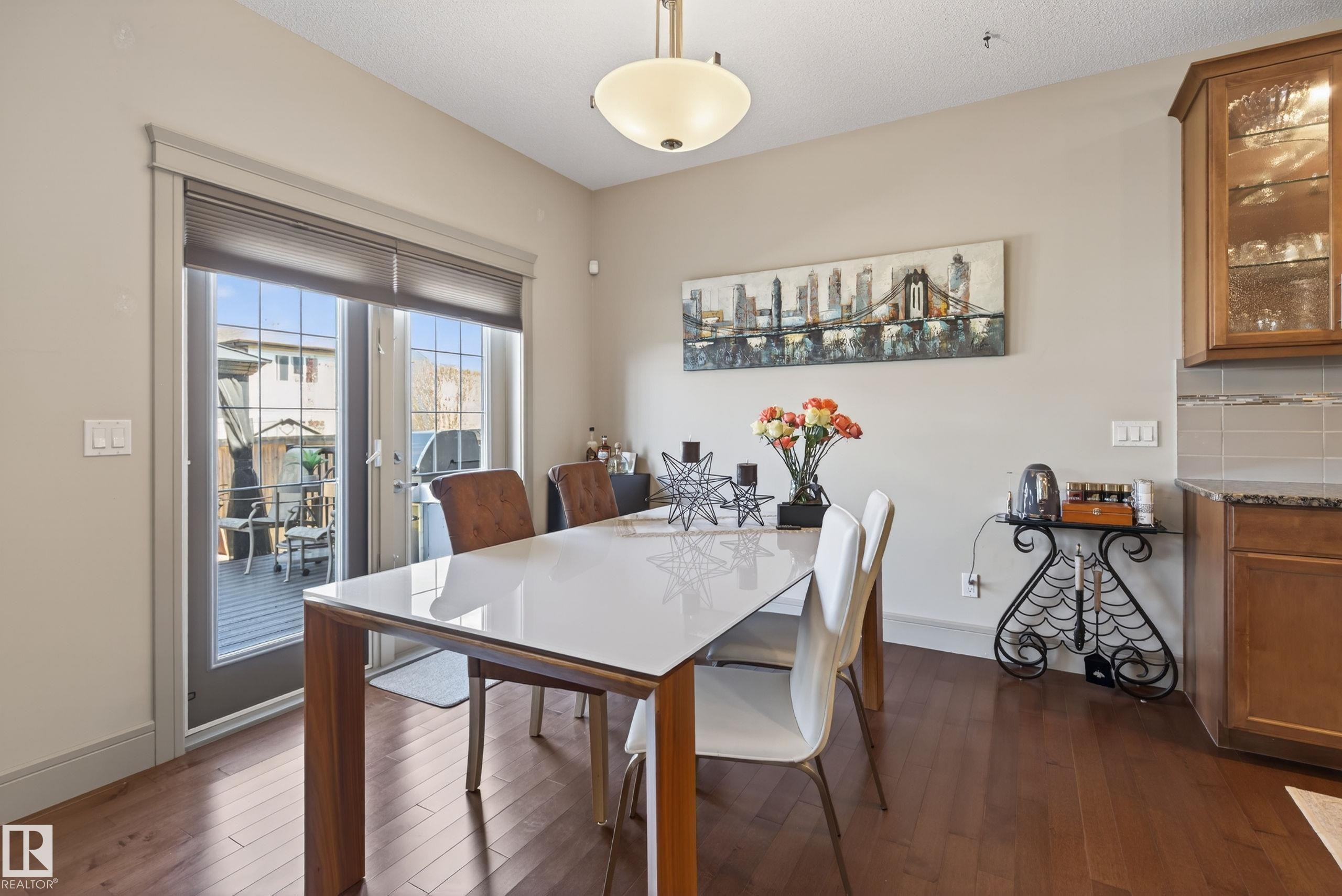 3908 Agar Crest, Edmonton, AB - Indoor Photo Showing Dining Room
