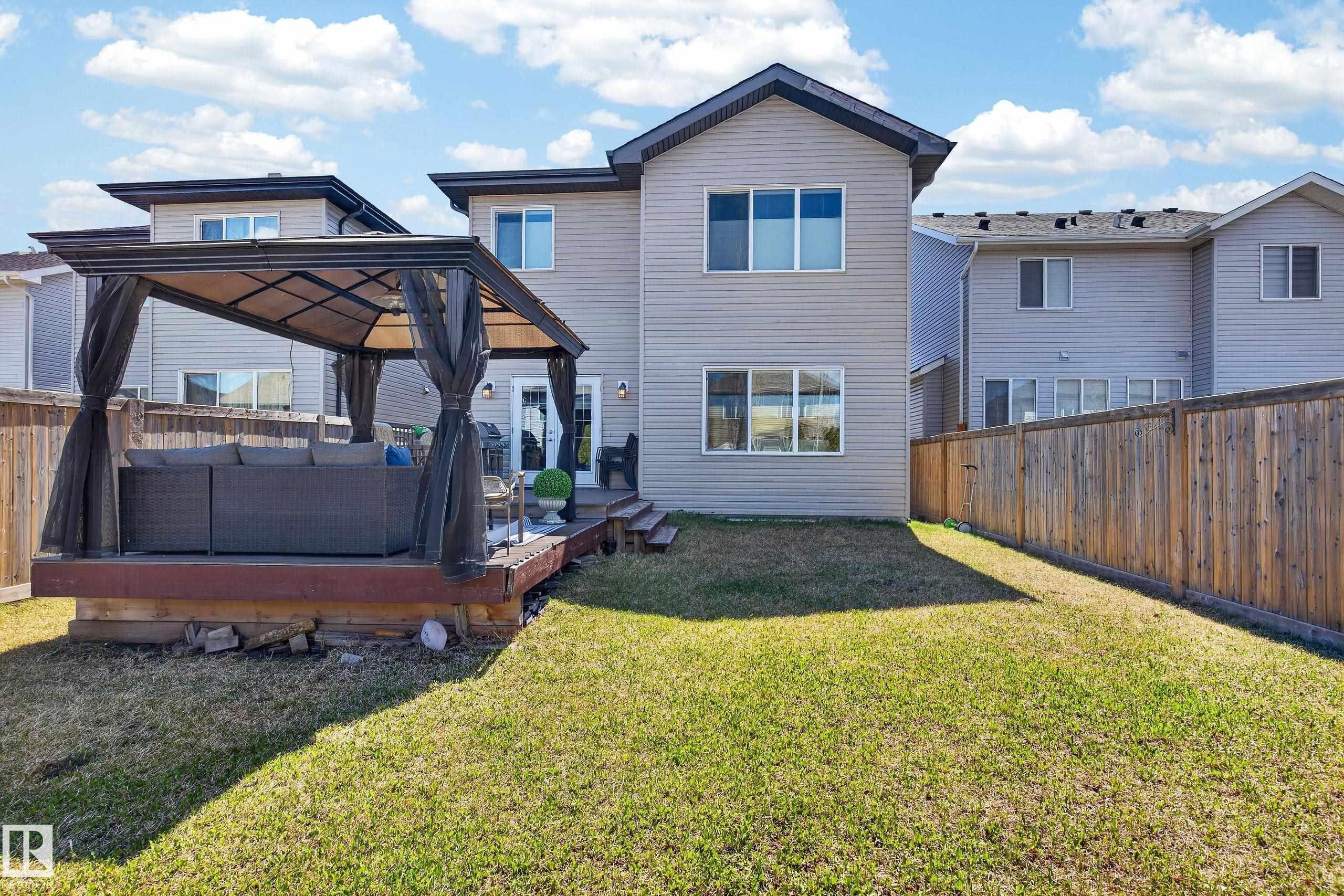 3908 Agar Crest, Edmonton, AB - Outdoor