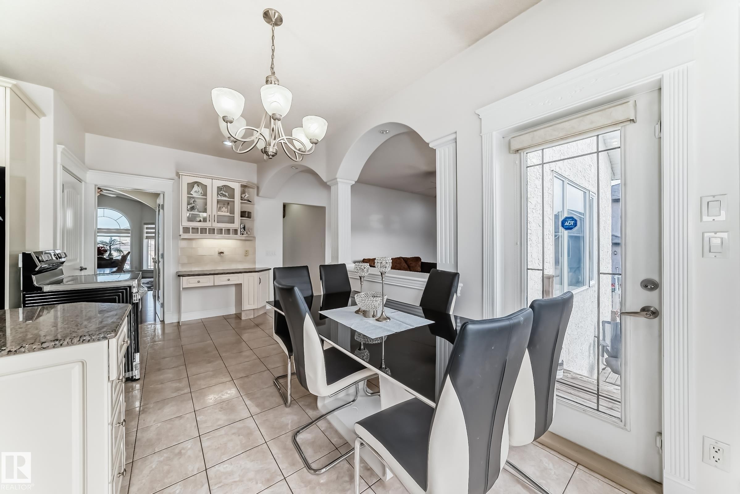 16626 58A Street, Edmonton, AB - Indoor Photo Showing Dining Room