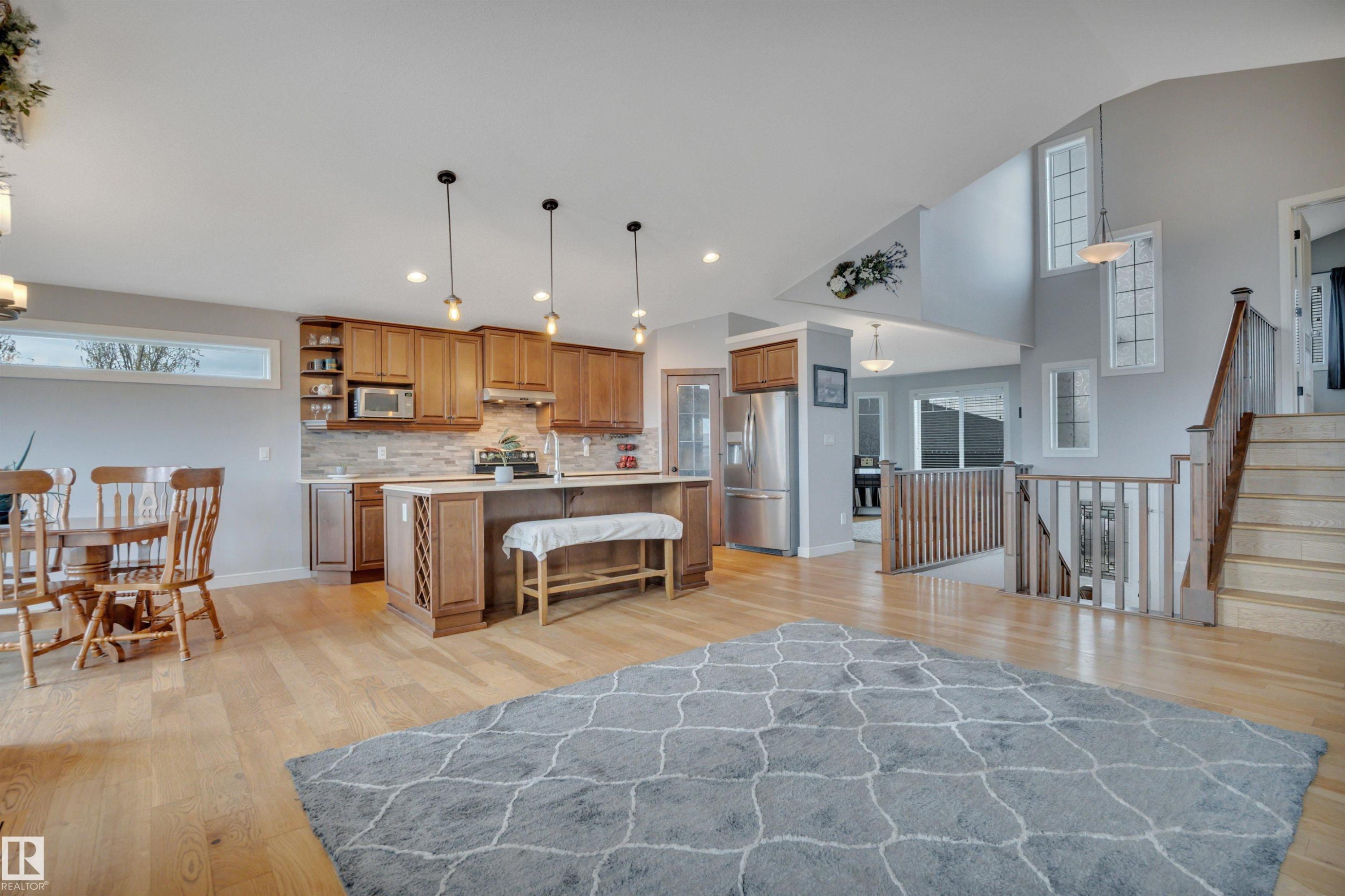 552 Reynalds Wynd, Leduc, AB - Indoor