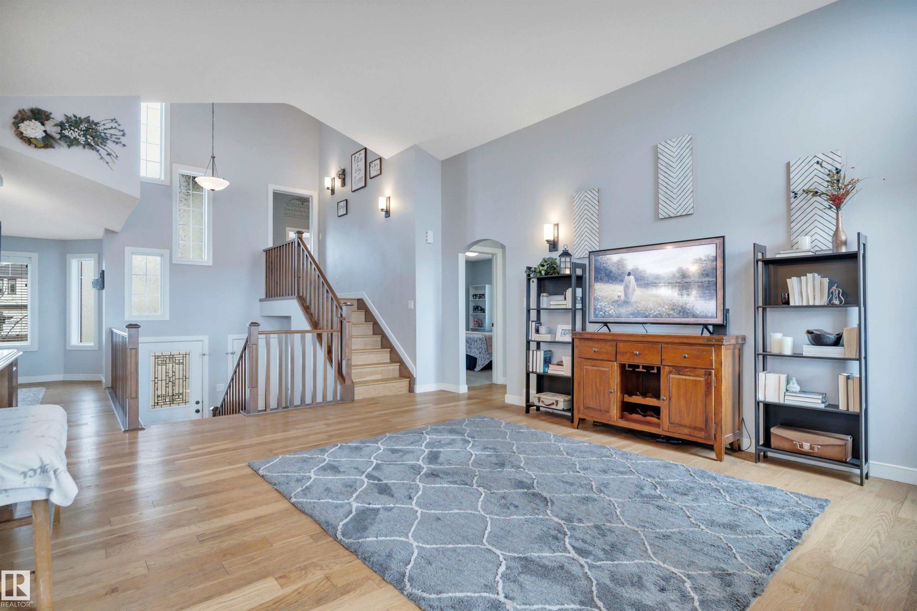 552 Reynalds Wynd, Leduc, AB - Indoor Photo Showing Living Room