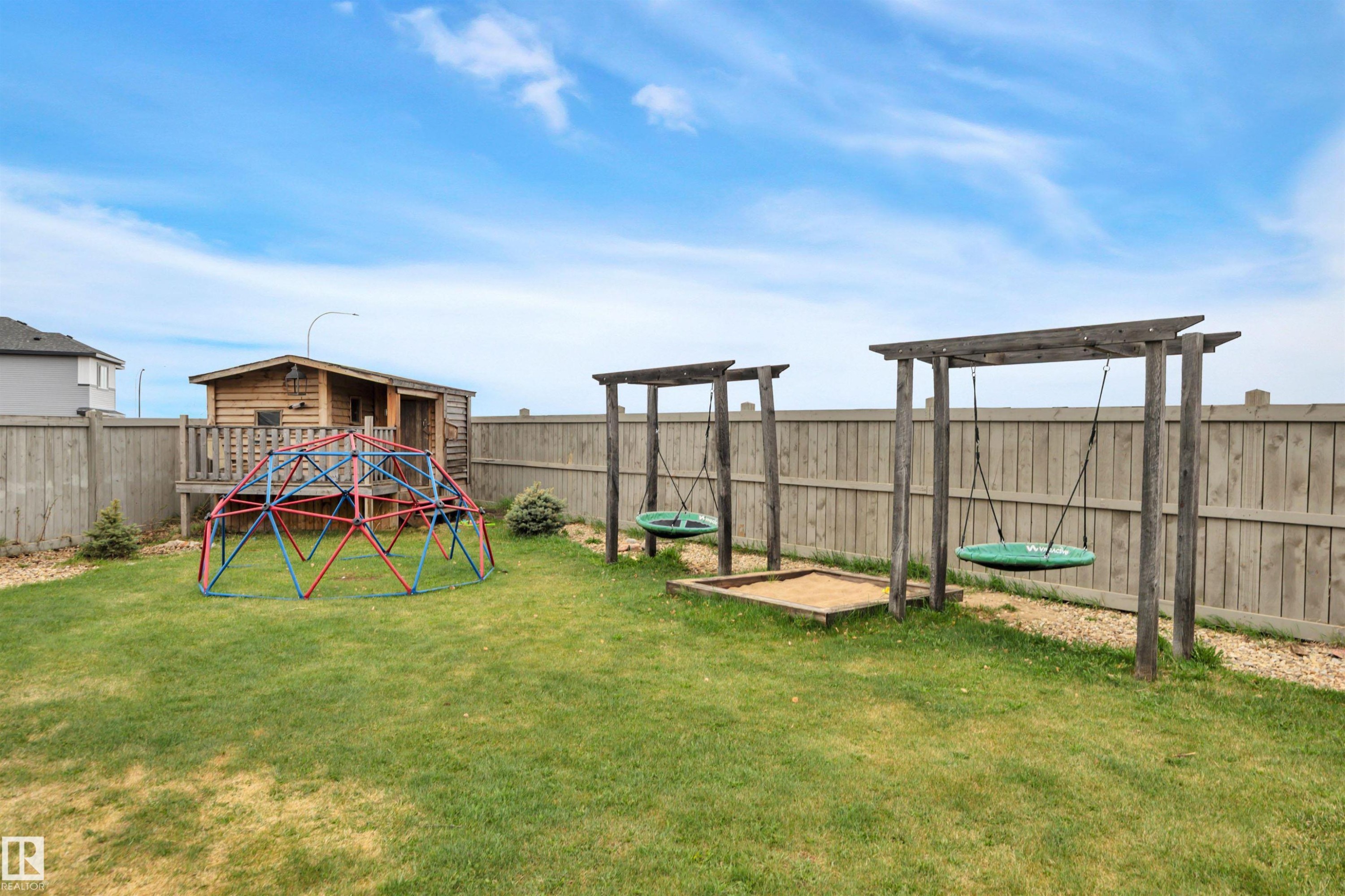 552 Reynalds Wynd, Leduc, AB - Outdoor