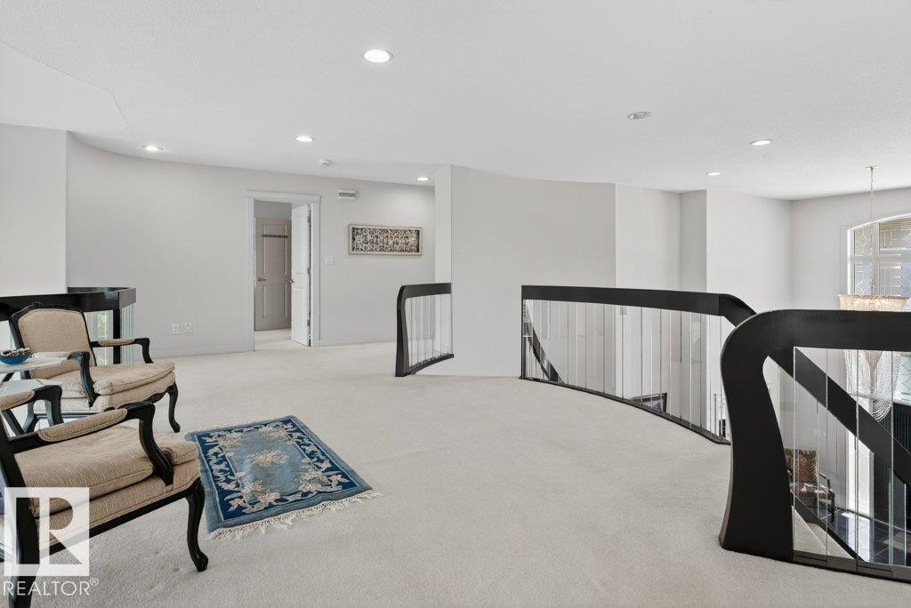 1128 119 Street Nw, Edmonton, AB - Indoor