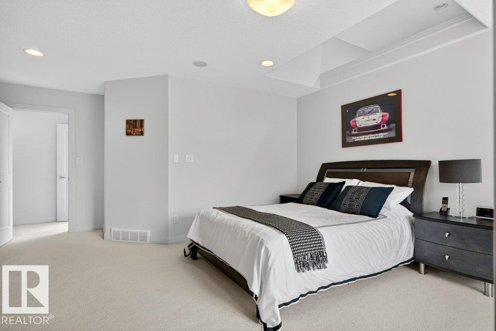 1128 119 Street Nw, Edmonton, AB - Indoor Photo Showing Bedroom