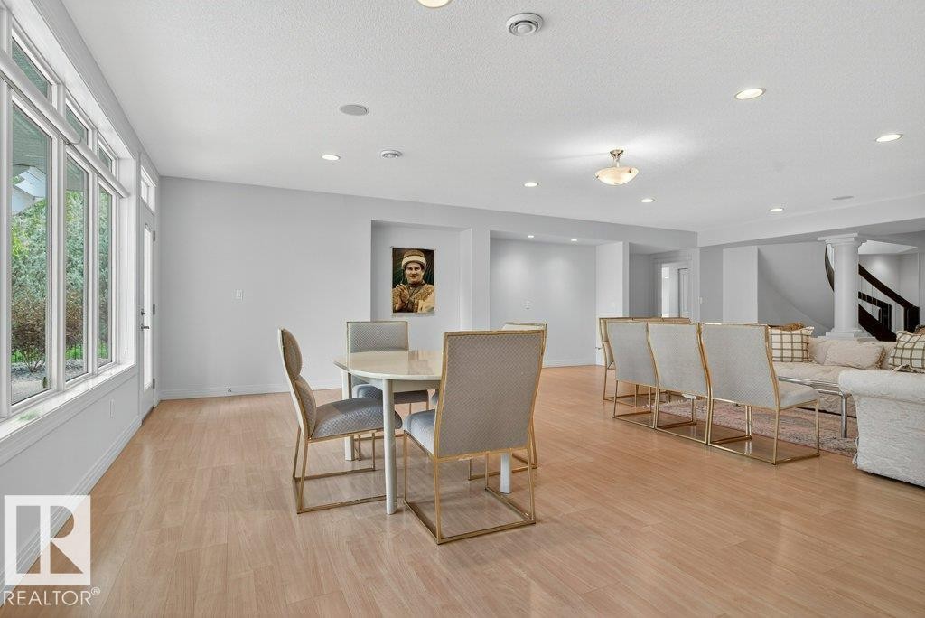 1128 119 Street Nw, Edmonton, AB - Indoor