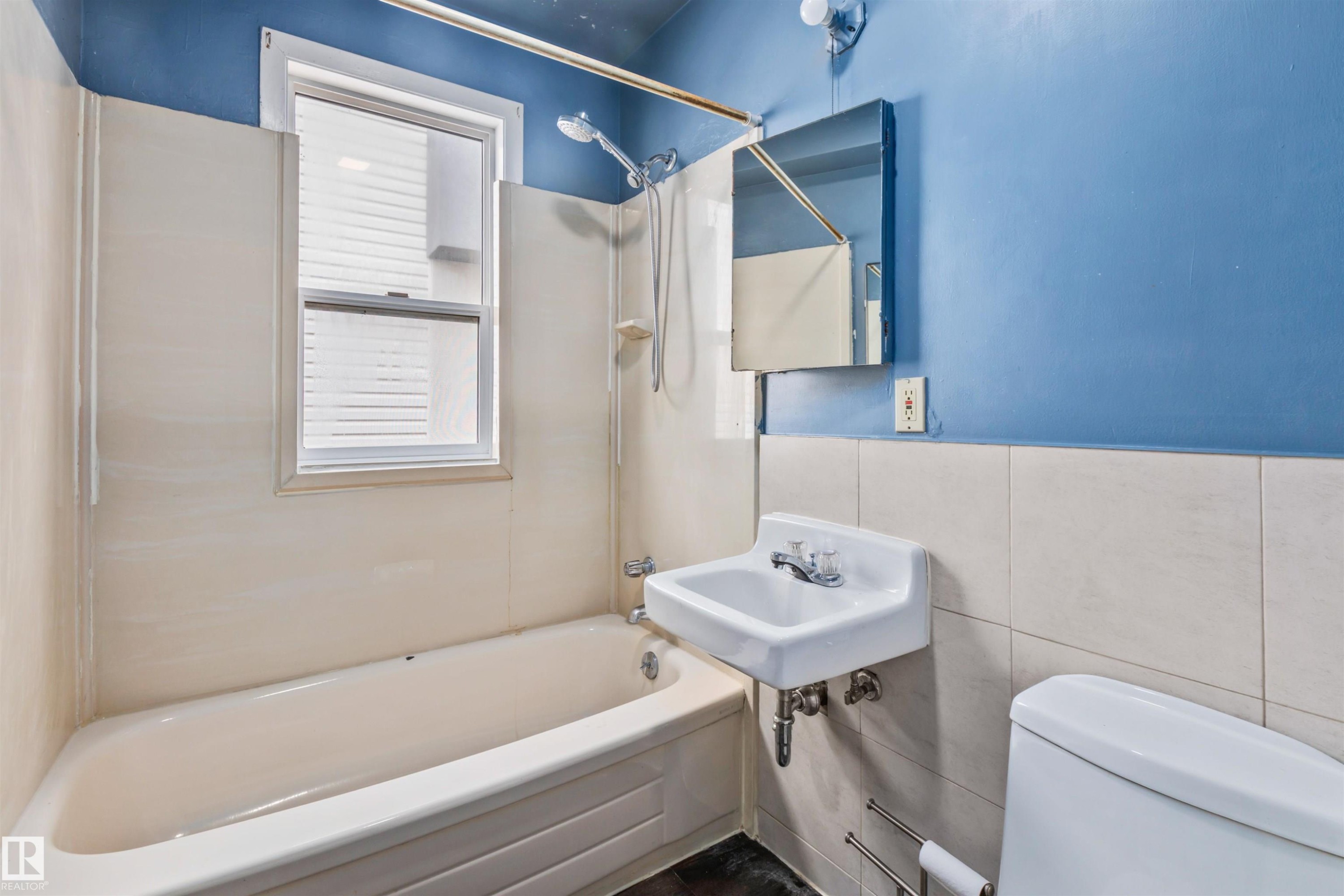 8331 81 Avenue, Edmonton, AB