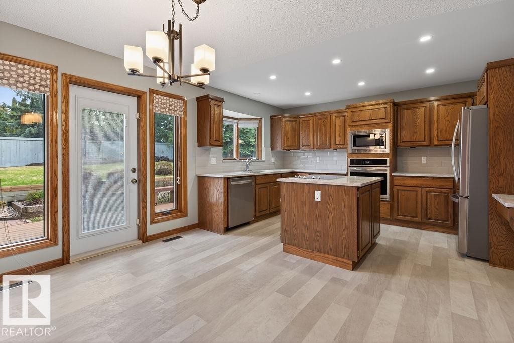 328 O'Connor Close, Edmonton, AB