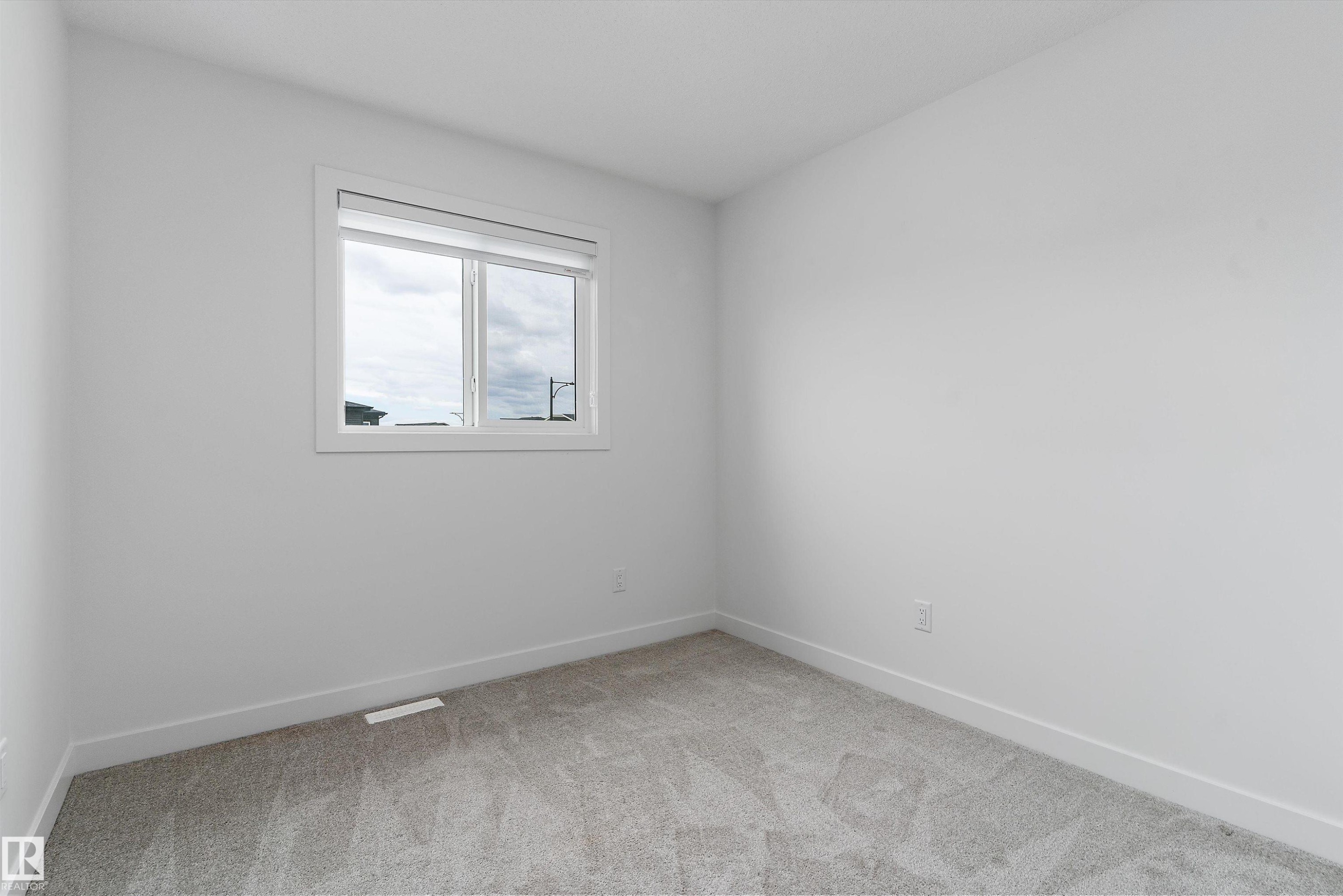 623 Black Stone Boulevard, Leduc, AB - Indoor Photo Showing Other Room