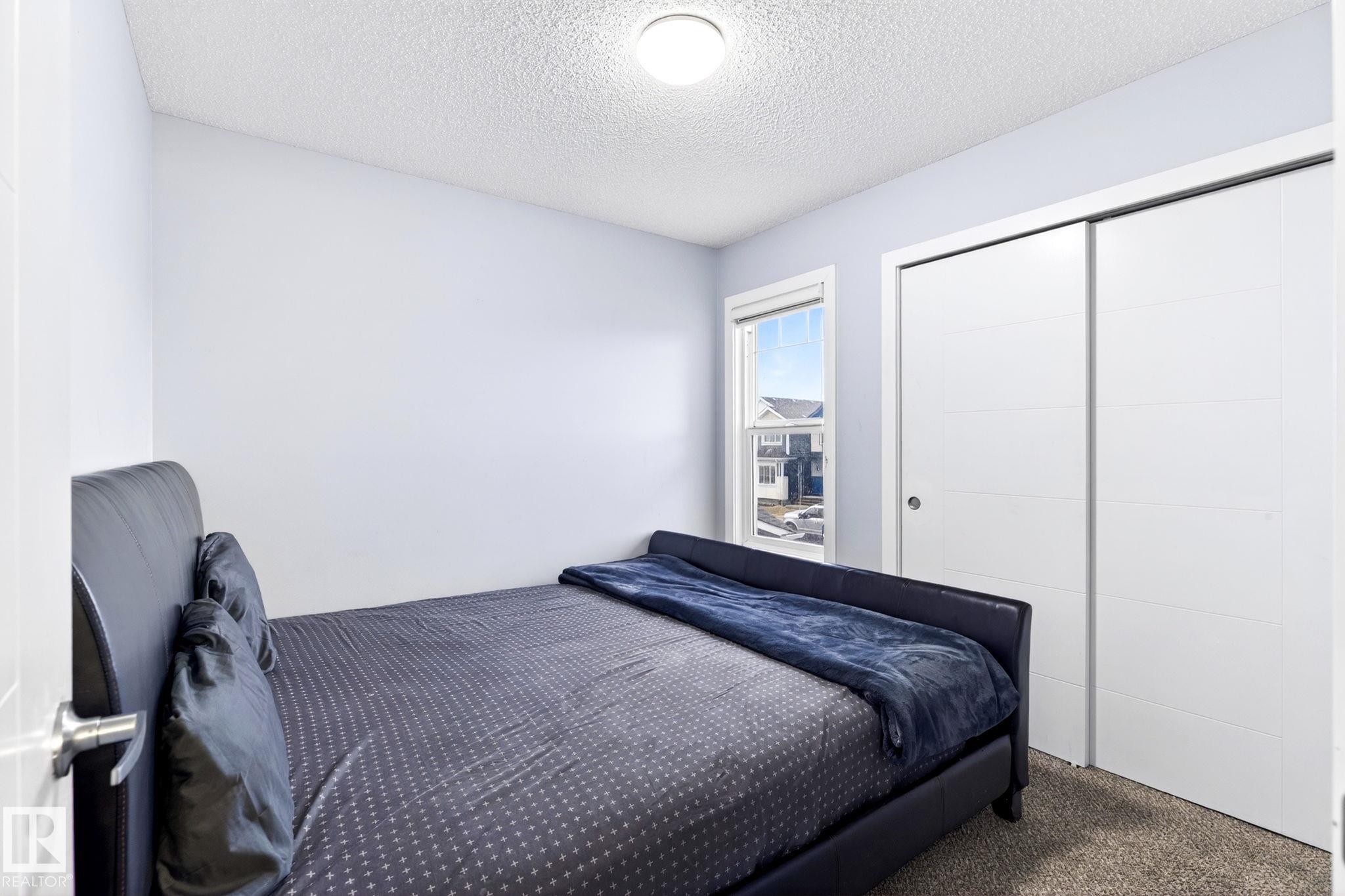308 42 Avenue, Edmonton, AB - Indoor Photo Showing Bedroom