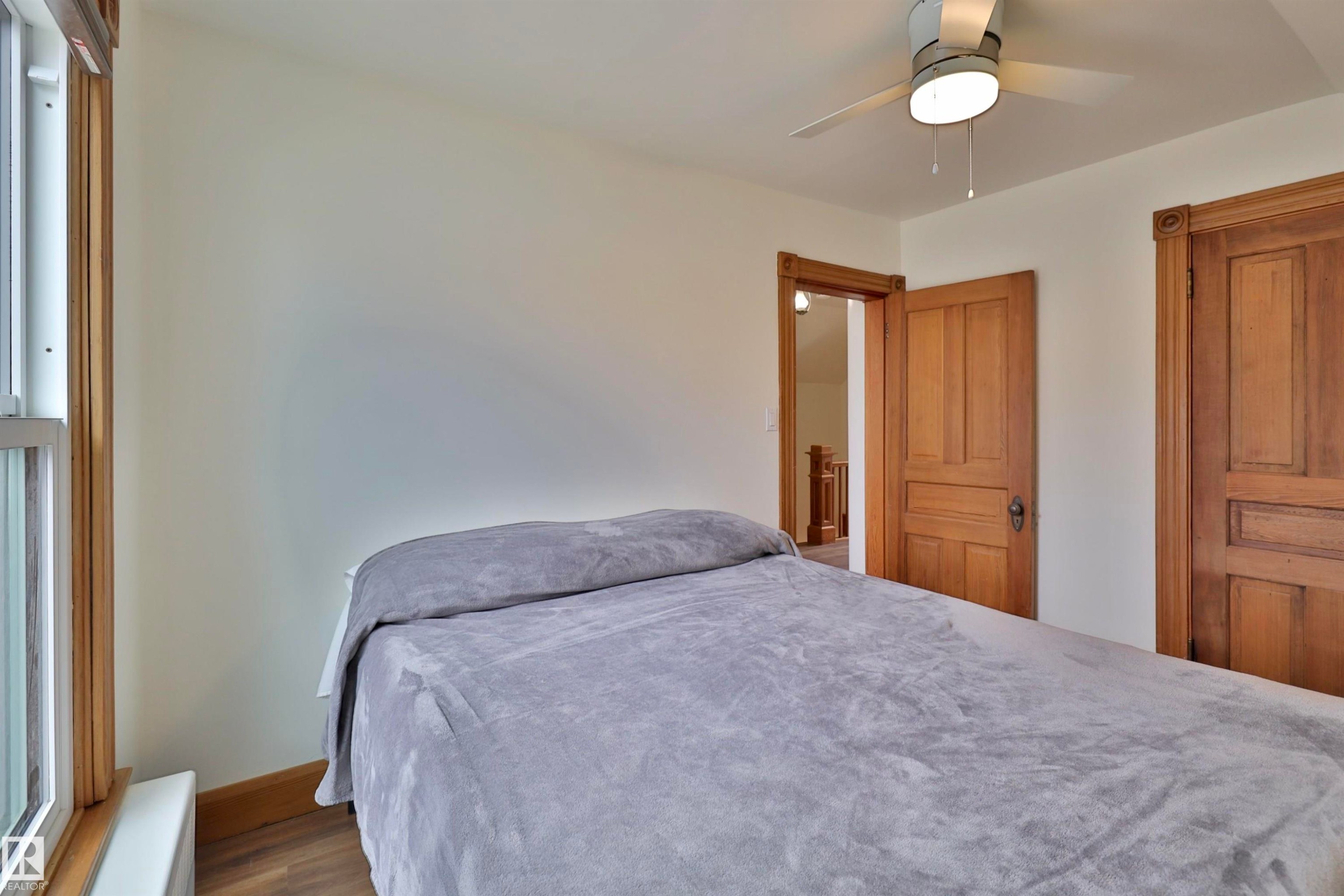 5318 48 Avenue, Wetaskiwin, AB - Indoor Photo Showing Bedroom