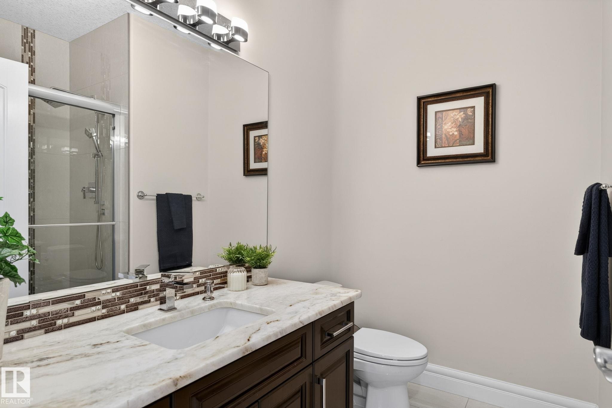 1607 Adamson Close, Edmonton, AB