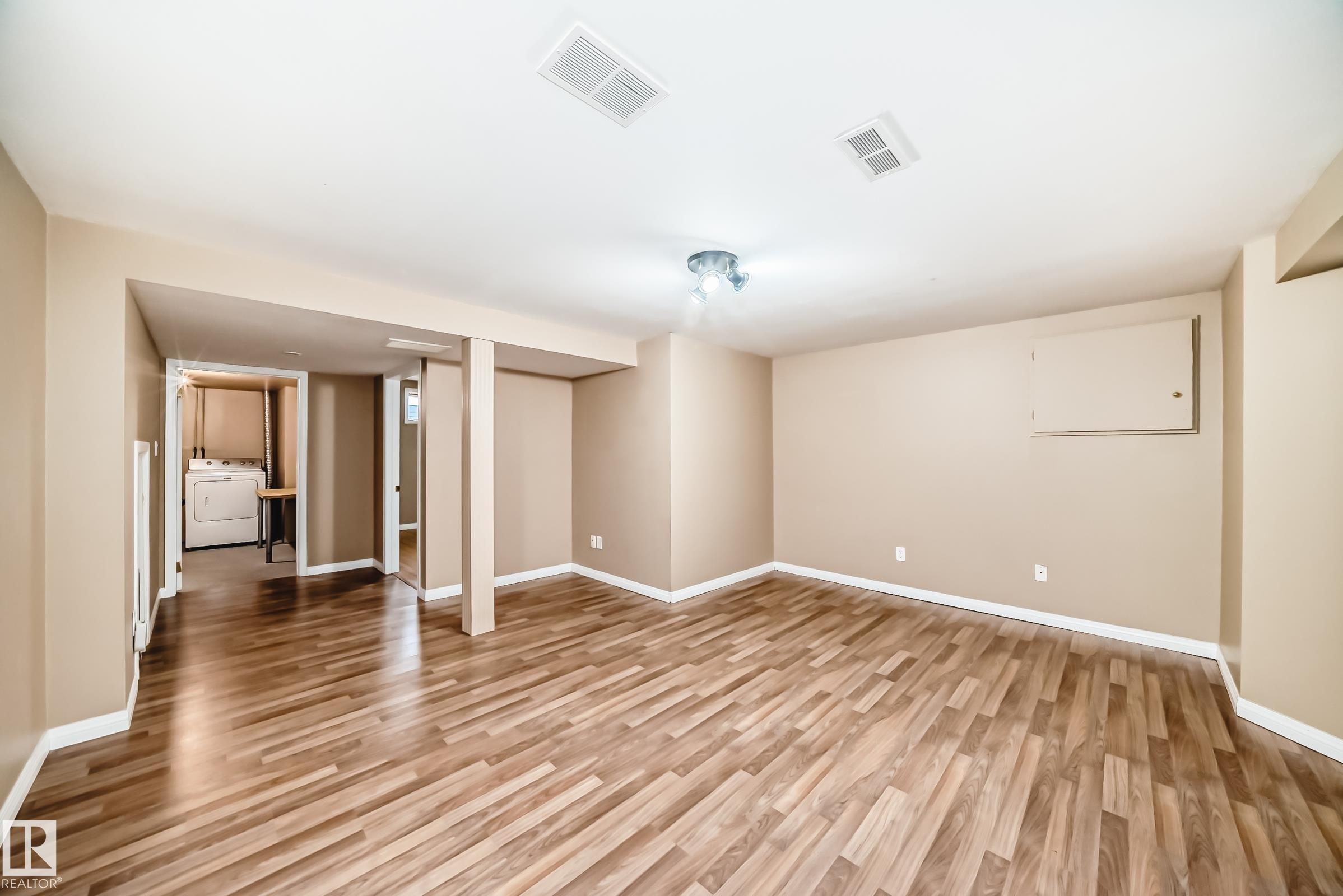 #28 603 Youville Dr E Nw, Edmonton, AB - Indoor Photo Showing Other Room