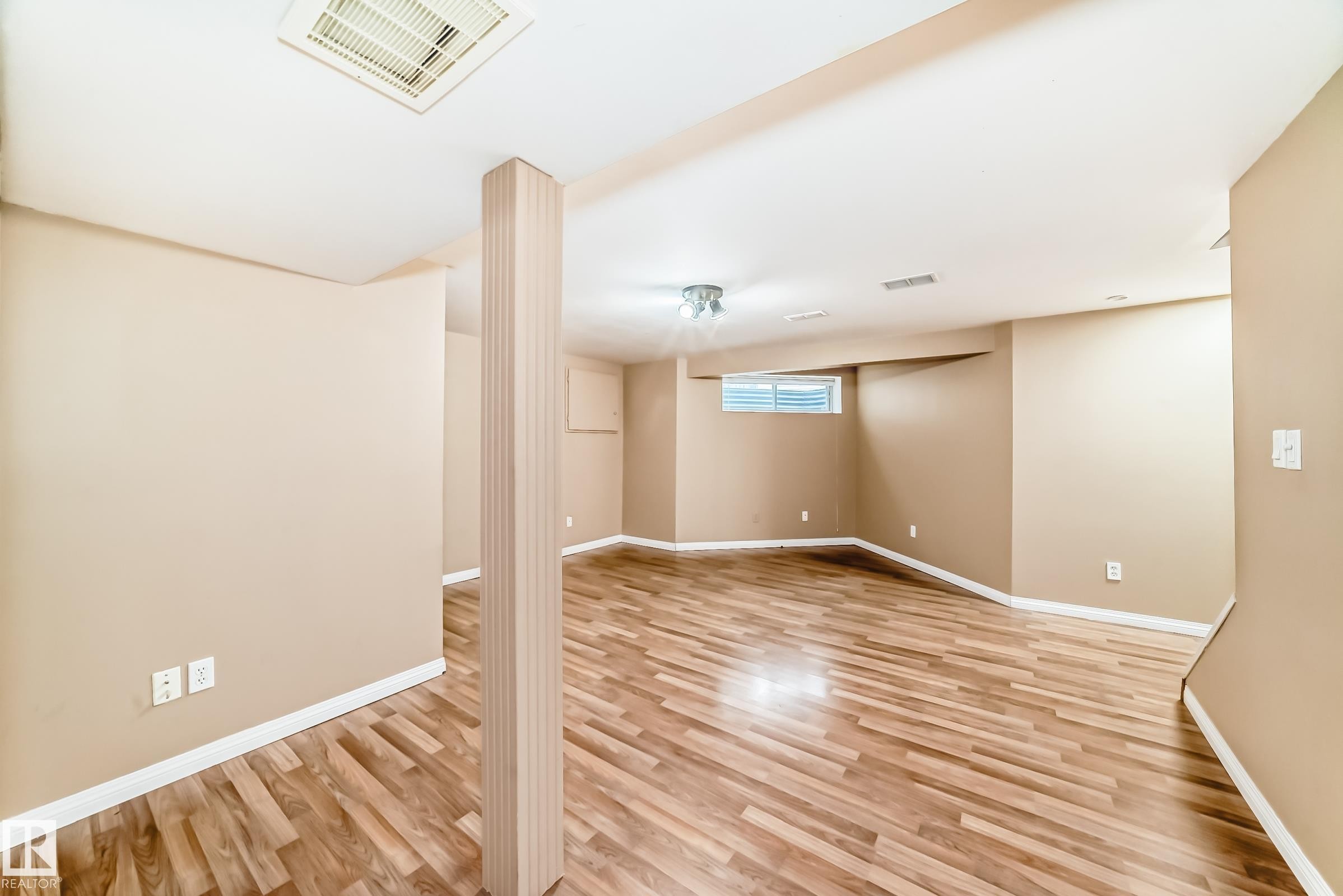 #28 603 Youville Dr E Nw, Edmonton, AB - Indoor