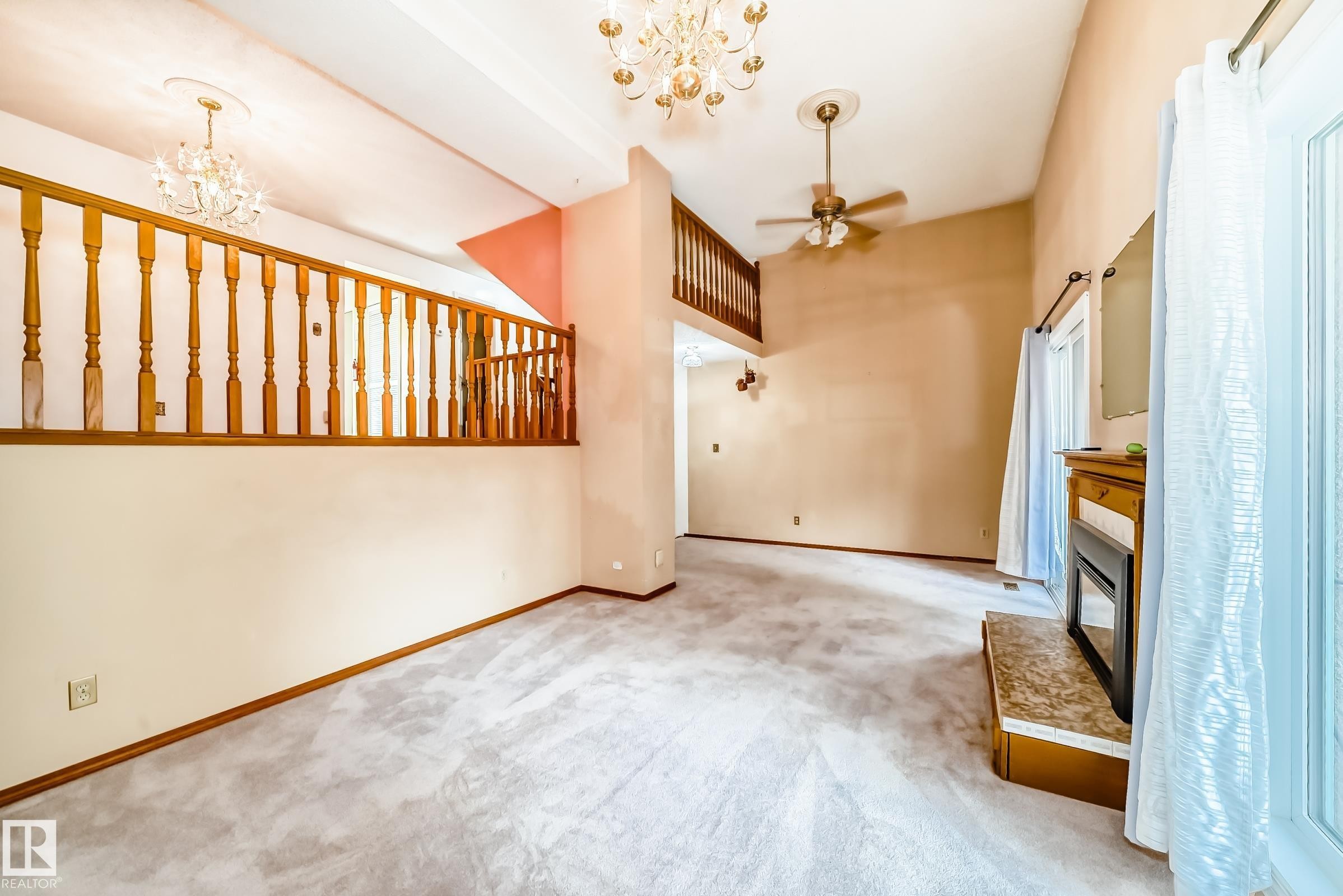 12018 157 Avenue, Edmonton, AB - Indoor Photo Showing Other Room