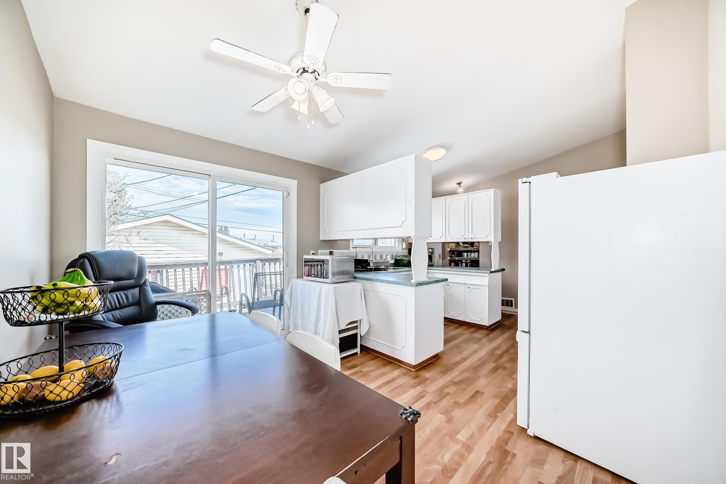 13419 70 Street, Edmonton, AB - Indoor