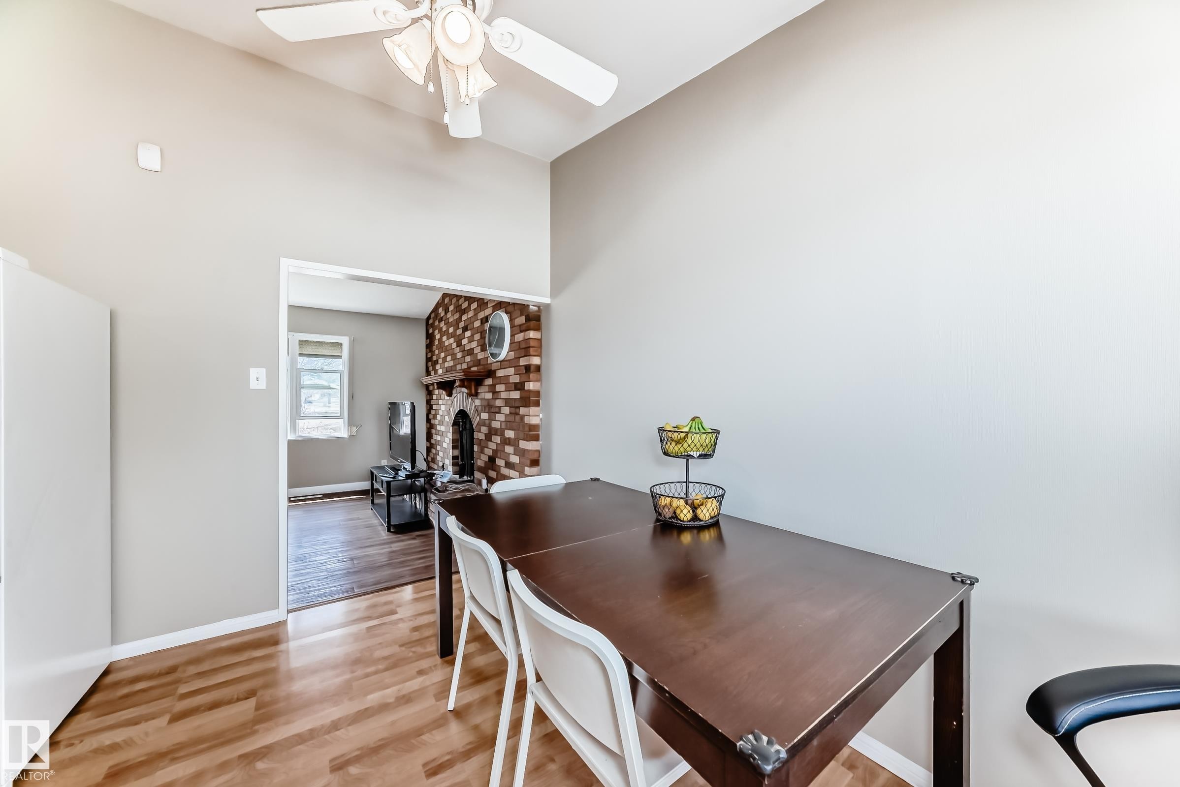 13419 70 Street, Edmonton, AB - Indoor Photo Showing Dining Room