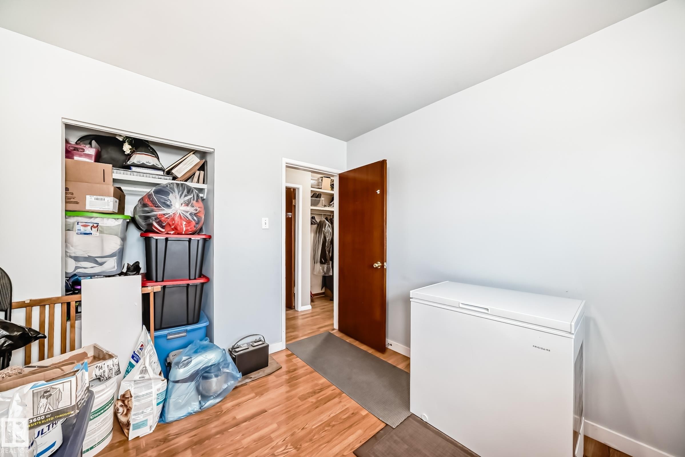 13419 70 Street, Edmonton, AB - Indoor