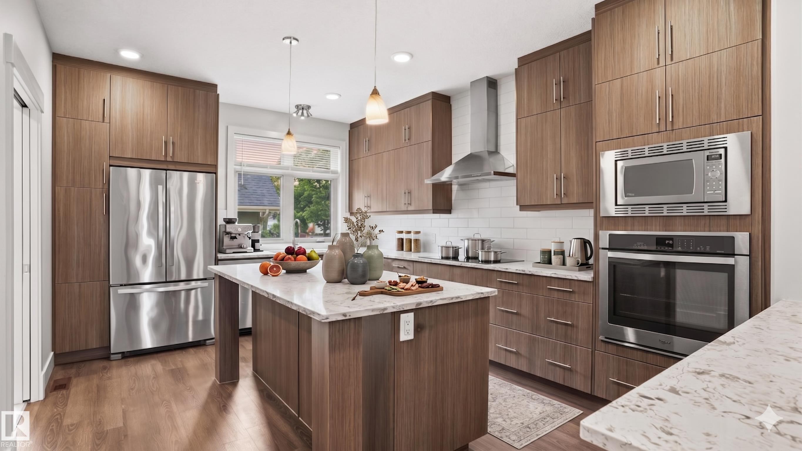 11002 University Avenue Nw, Edmonton, AB - Indoor Photo Showing Kitchen With Upgraded Kitchen