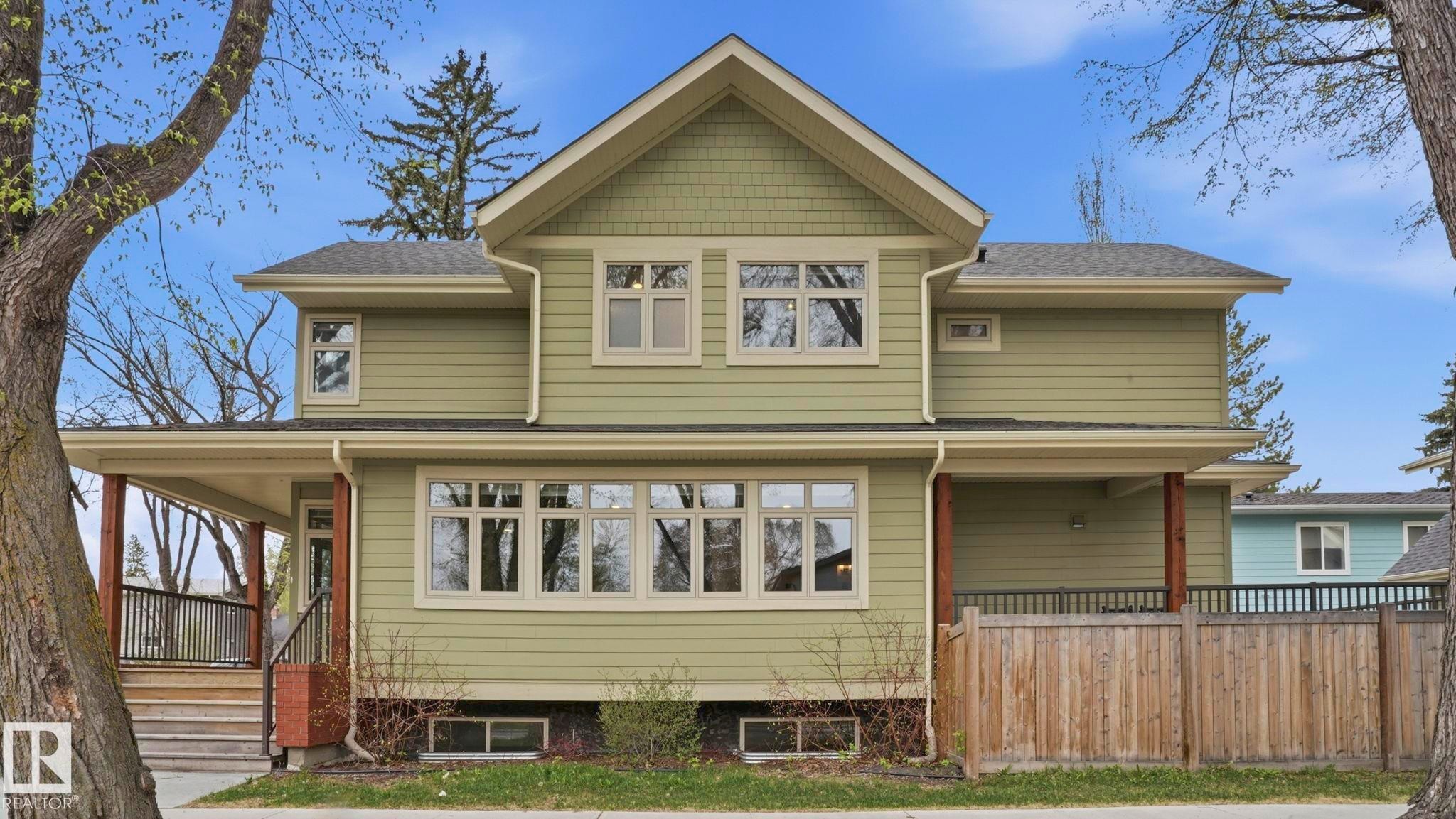 11002 University Avenue Nw, Edmonton, AB - Outdoor