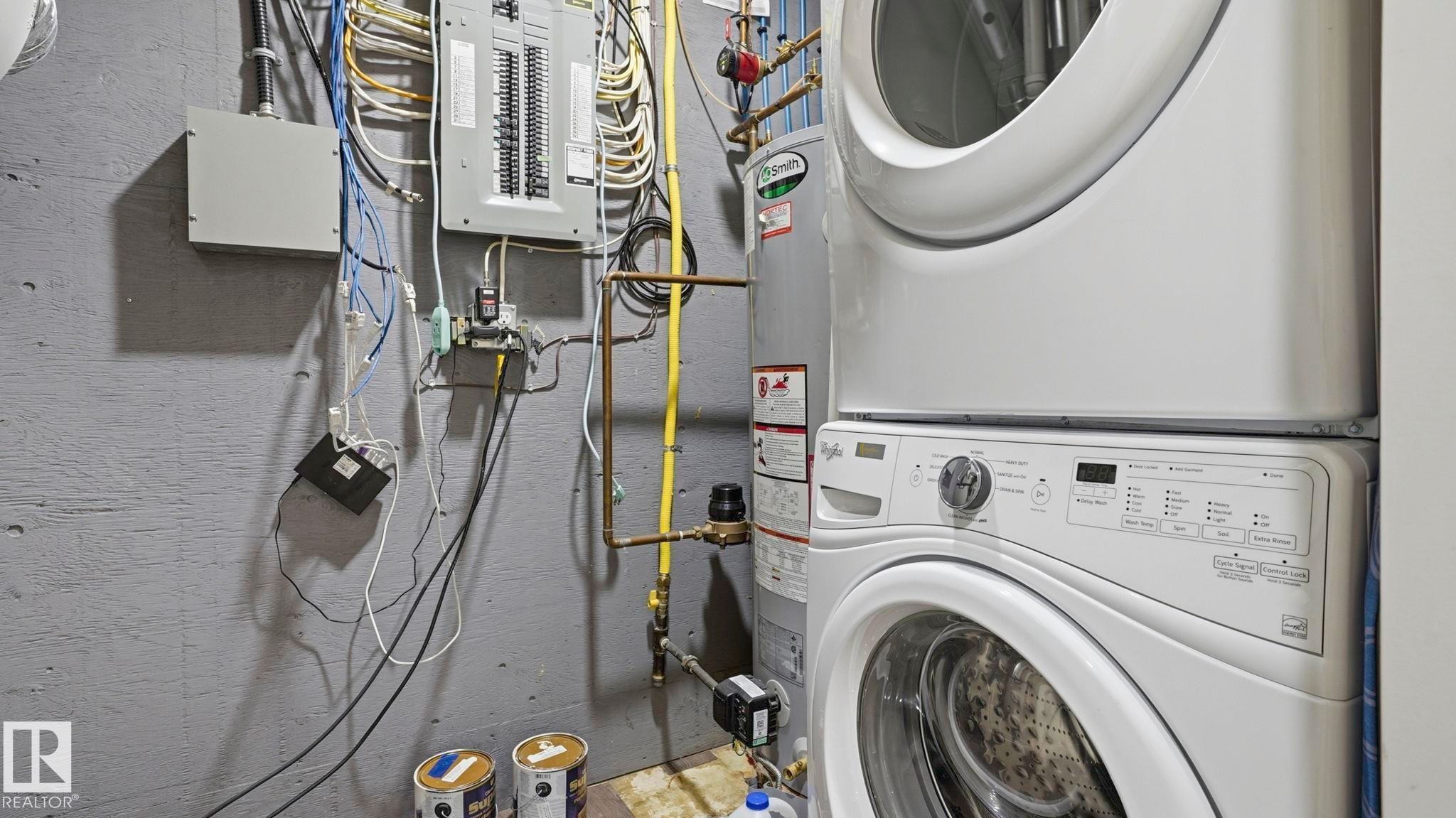 11002 University Avenue Nw, Edmonton, AB - Indoor Photo Showing Laundry Room