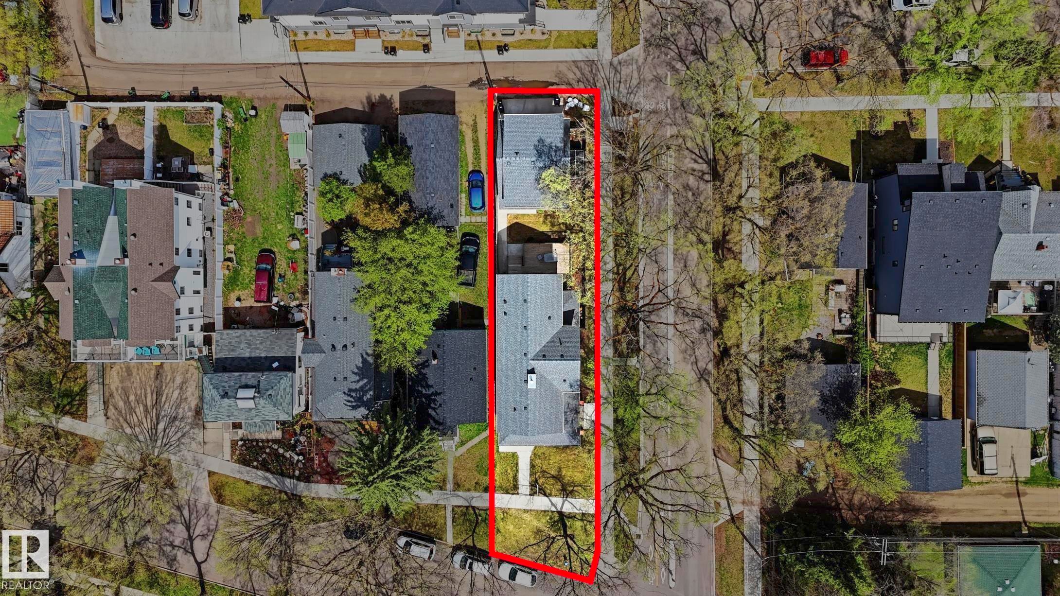 11002 University Avenue Nw, Edmonton, AB -