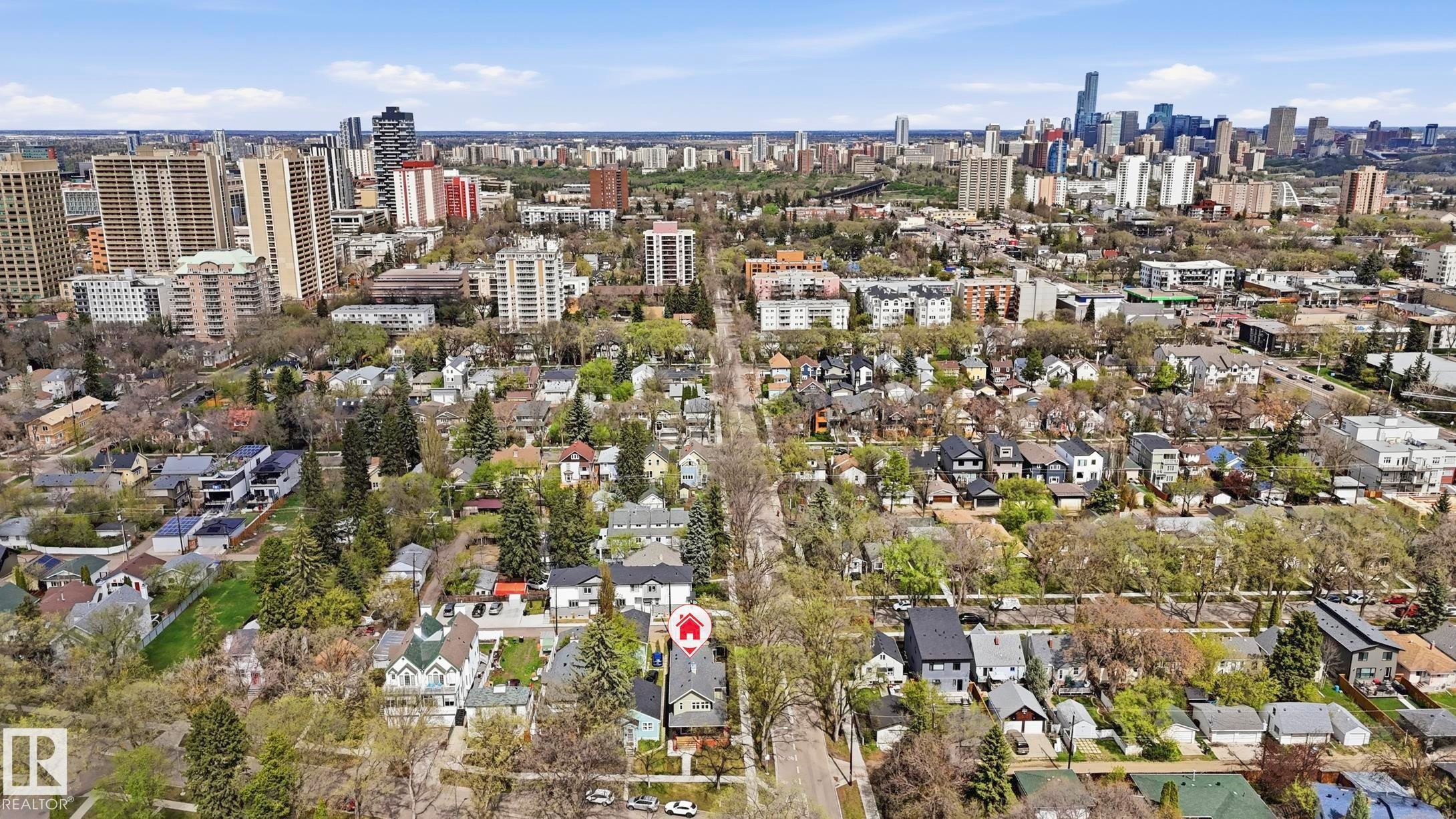 11002 University Avenue Nw, Edmonton, AB - Outdoor With View