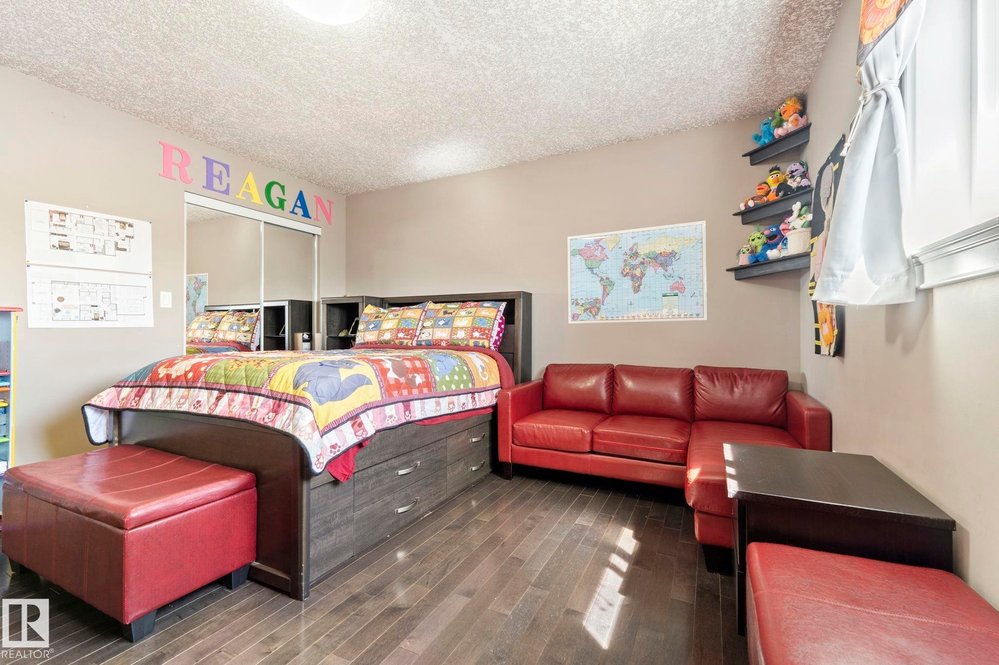 13407 161 Avenue Nw, Edmonton, AB - Indoor Photo Showing Bedroom