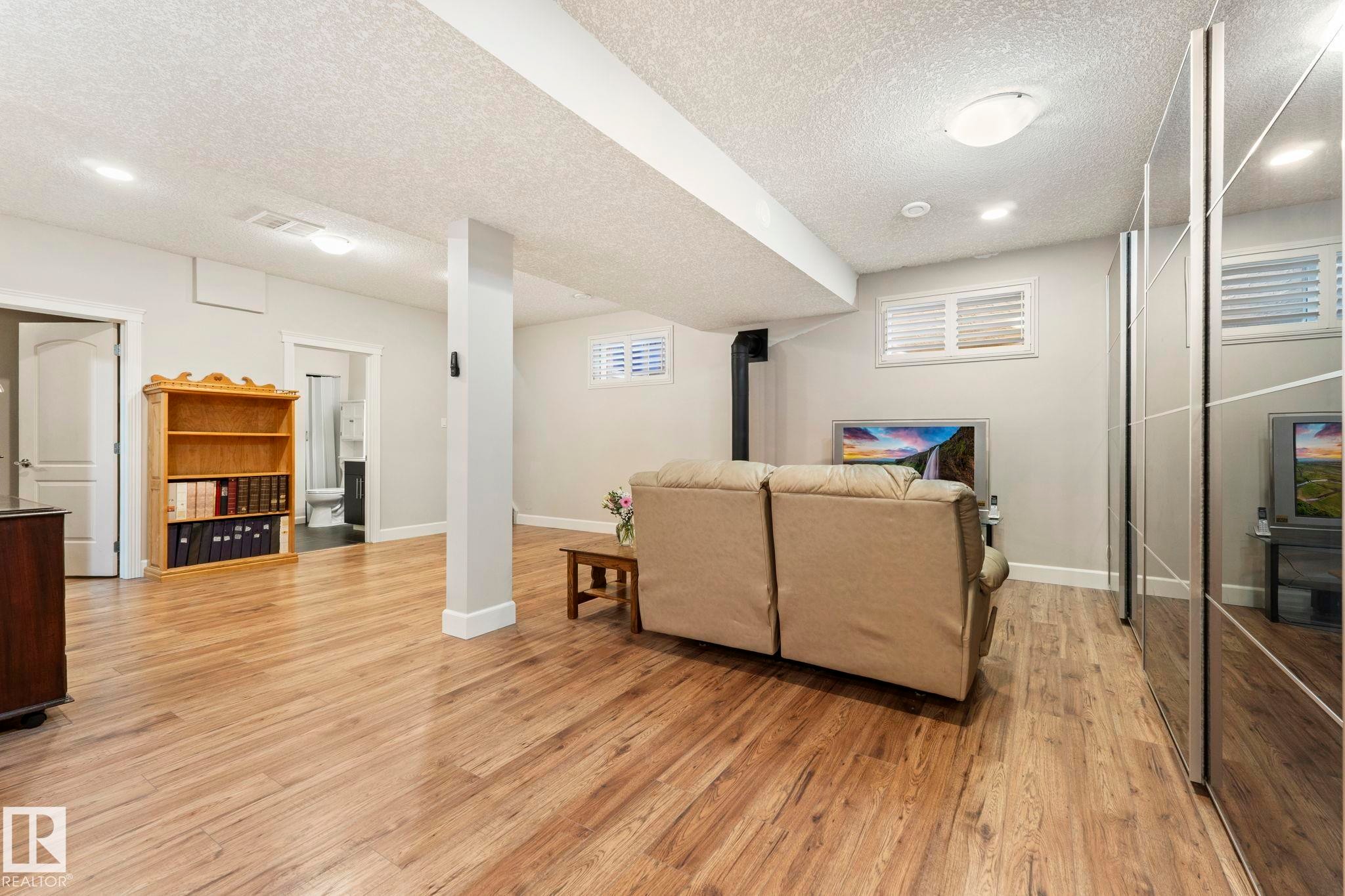 13407 161 Avenue Nw, Edmonton, AB - Indoor Photo Showing Basement