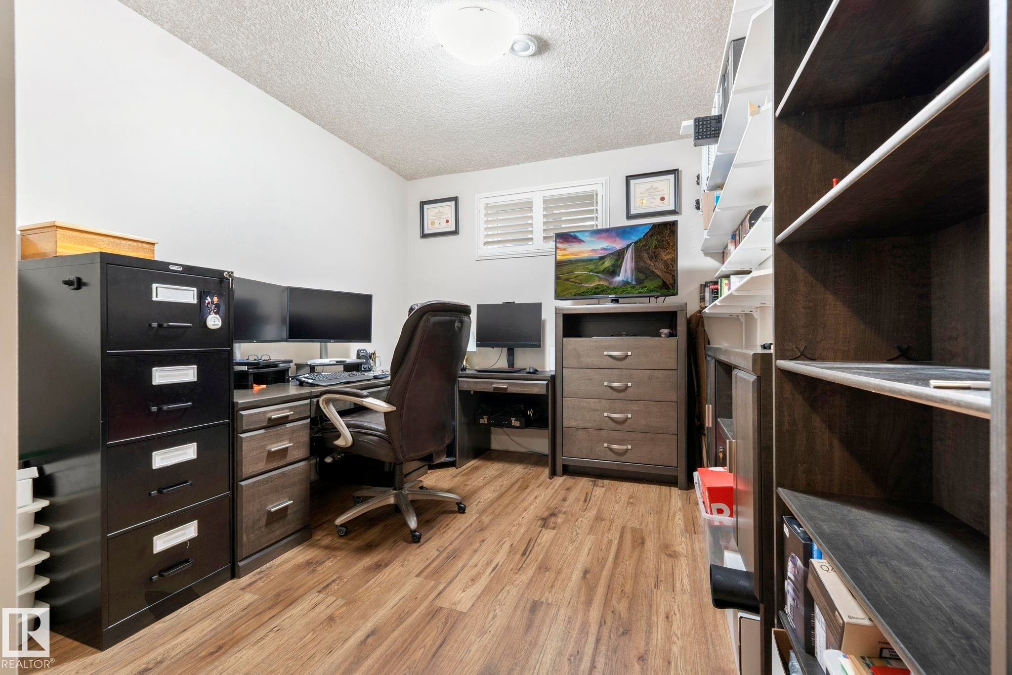 13407 161 Avenue Nw, Edmonton, AB - Indoor Photo Showing Office