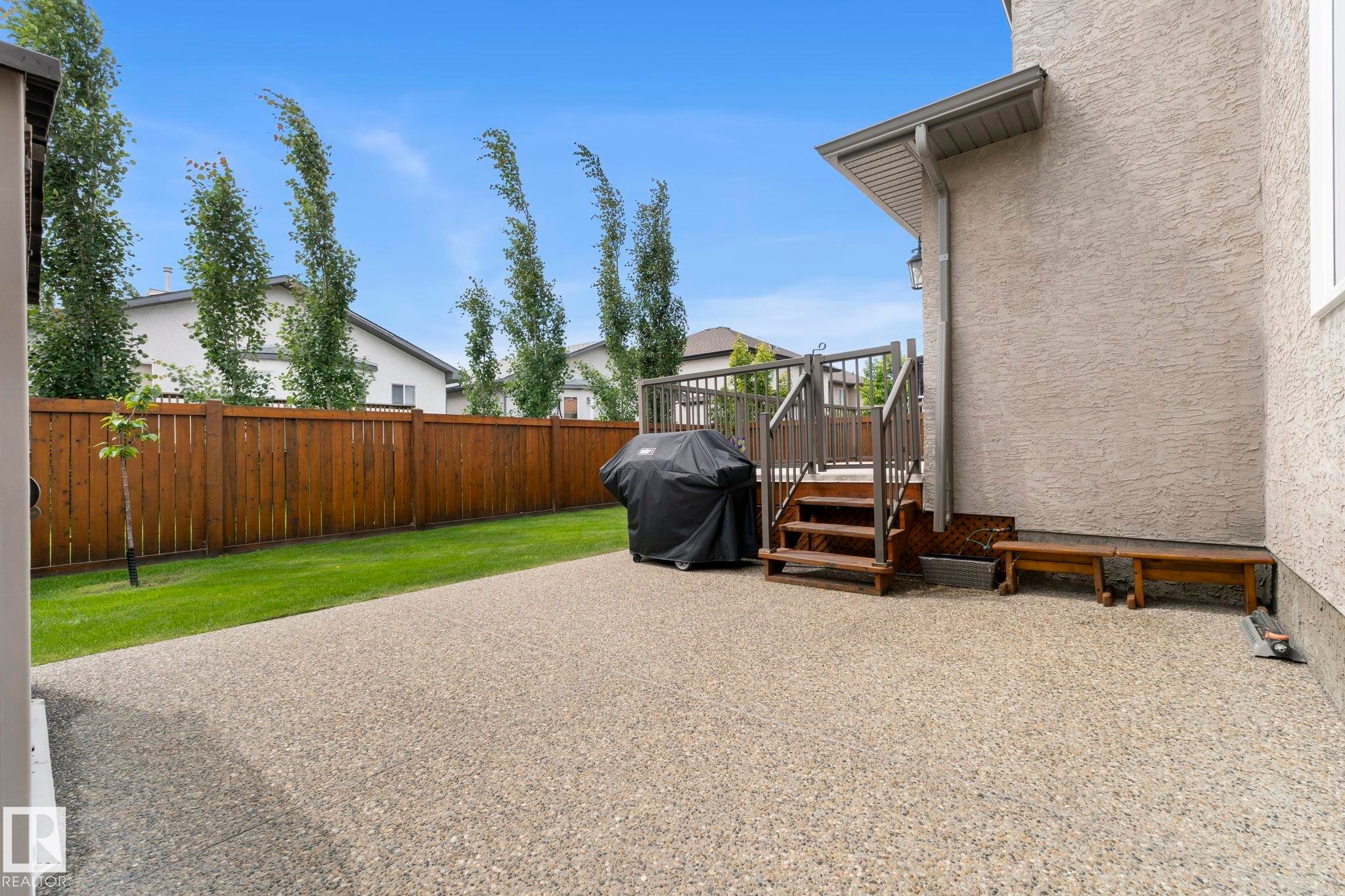 13407 161 Avenue Nw, Edmonton, AB - Outdoor