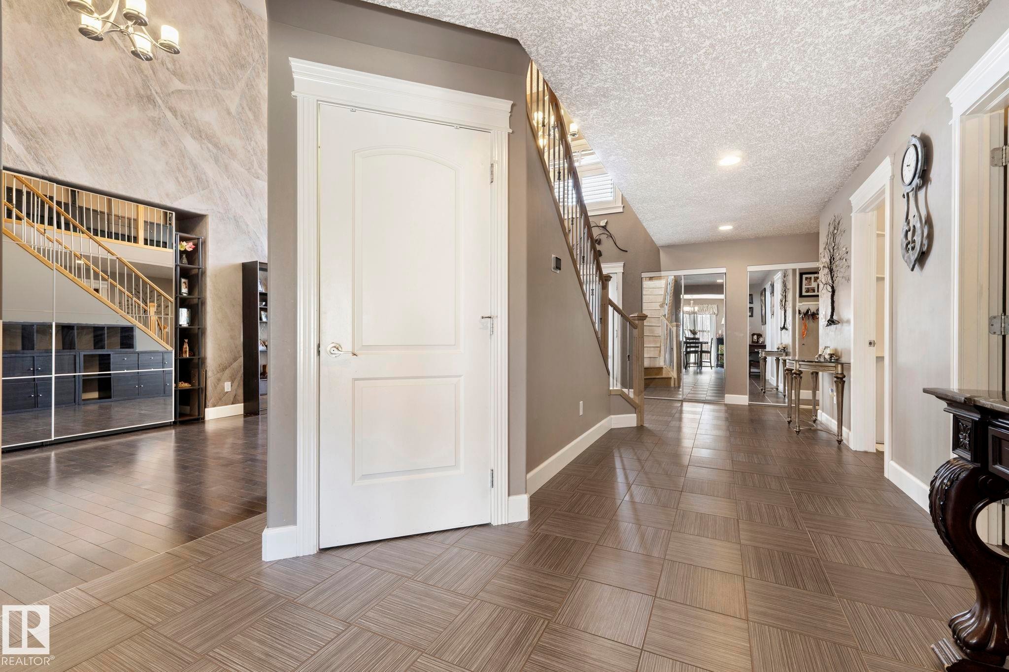 13407 161 Avenue Nw, Edmonton, AB - Indoor Photo Showing Other Room