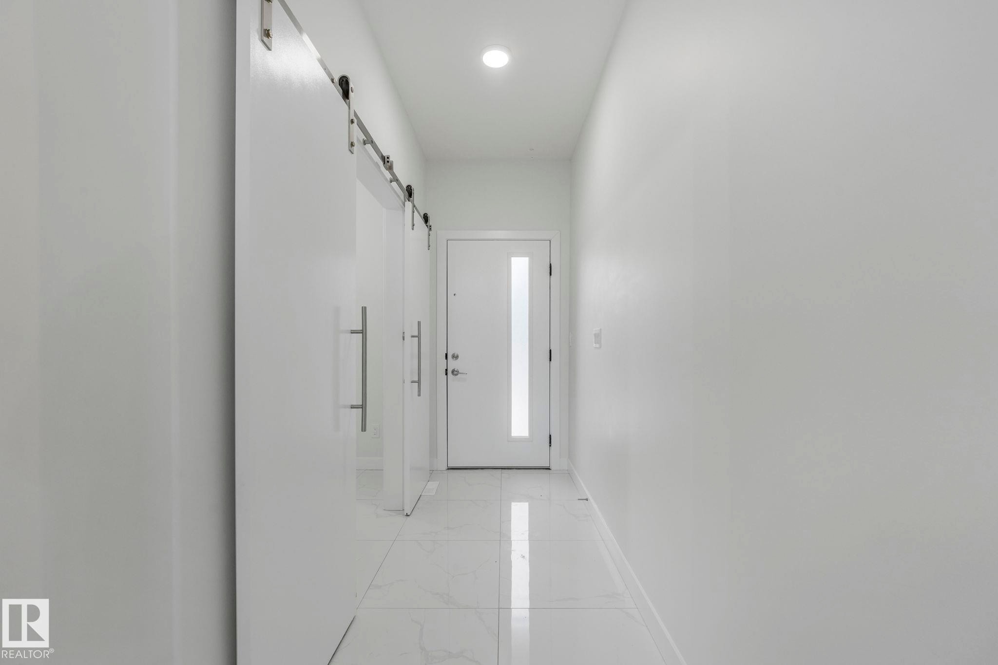 5741 Kootook Way, Edmonton, AB - Indoor Photo Showing Other Room