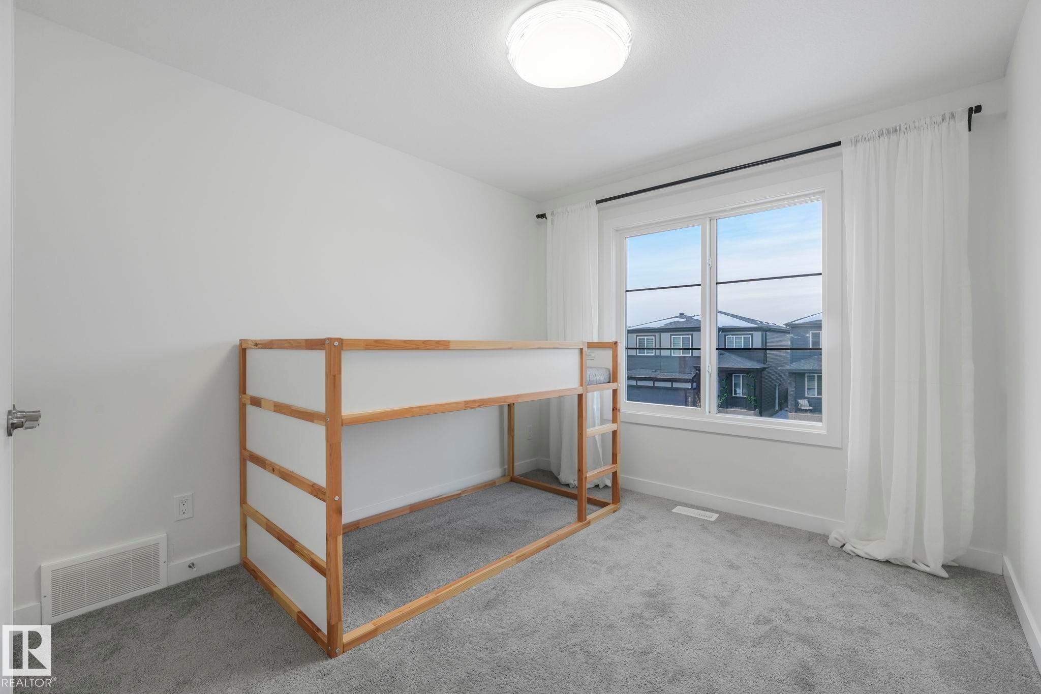 5741 Kootook Way, Edmonton, AB - Indoor Photo Showing Other Room