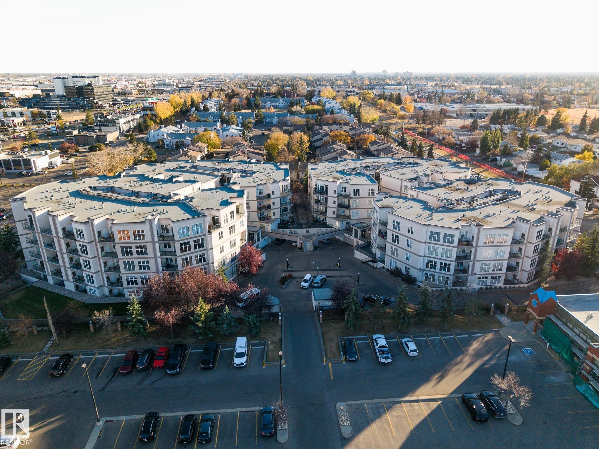 449 4827 104A Street, Edmonton, AB - Outdoor With View