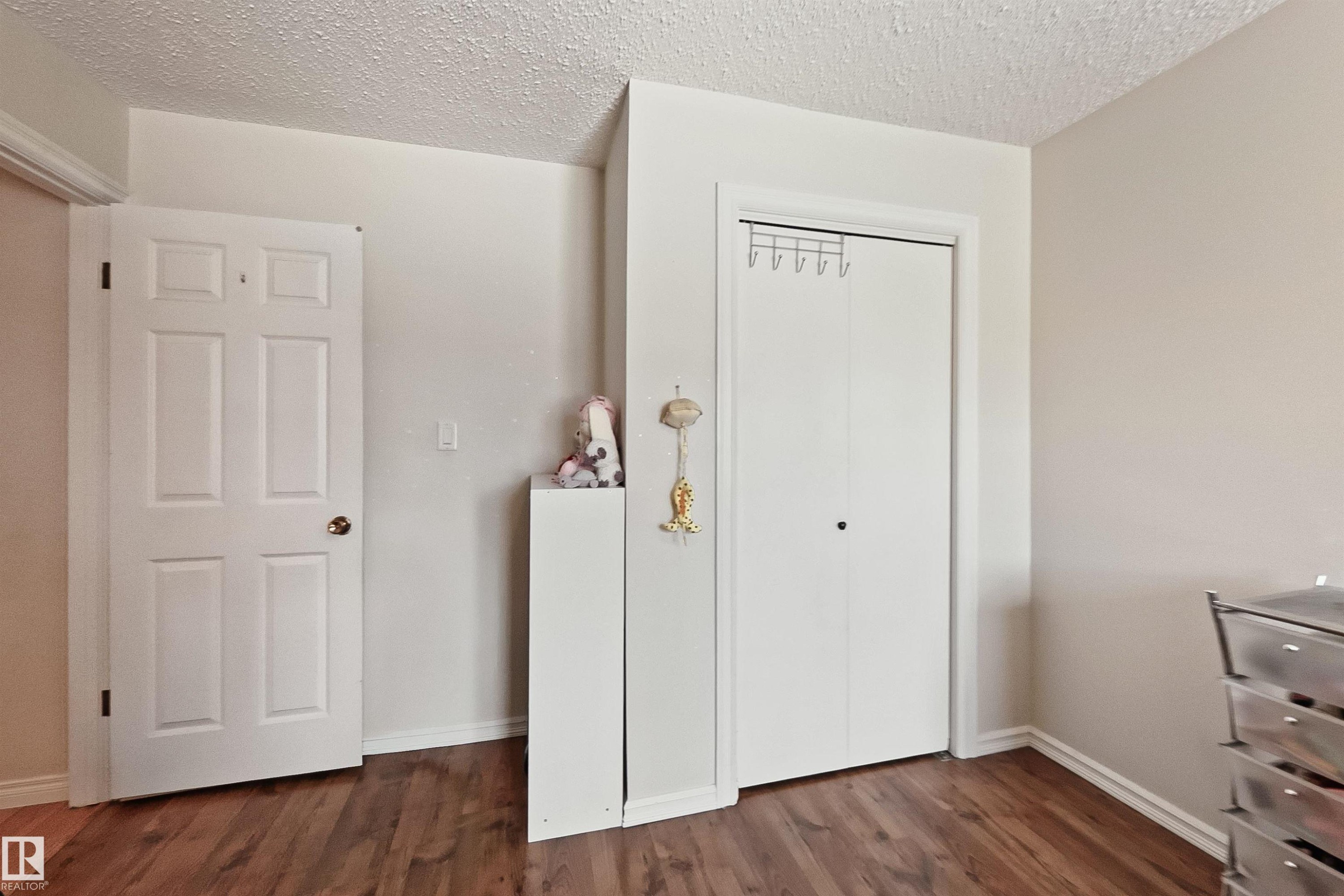 10031 173 Avenue, Edmonton, AB - Indoor