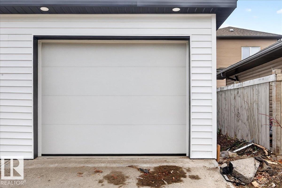 10637 68 Avenue, Edmonton, AB - Outdoor With Exterior