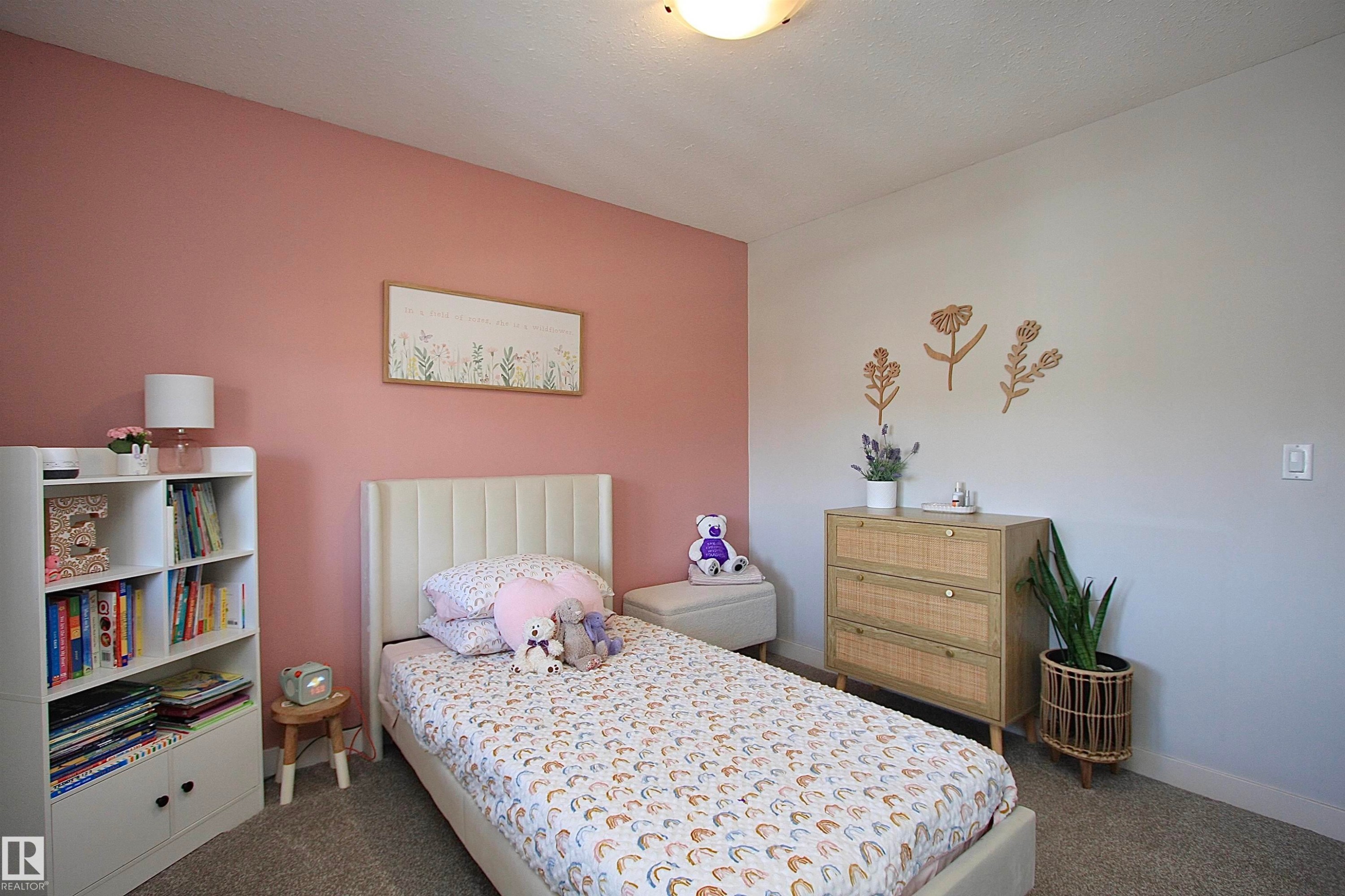 5512 52 St Close, Bashaw, AB - Indoor Photo Showing Bedroom