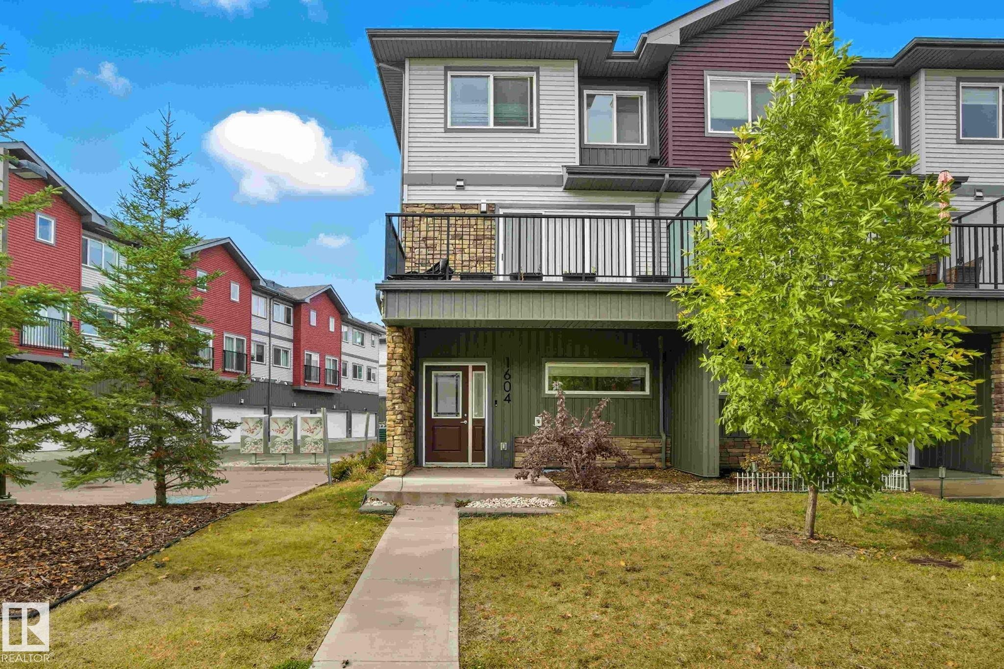 1604 33A Street, Edmonton, AB - Outdoor With Balcony
