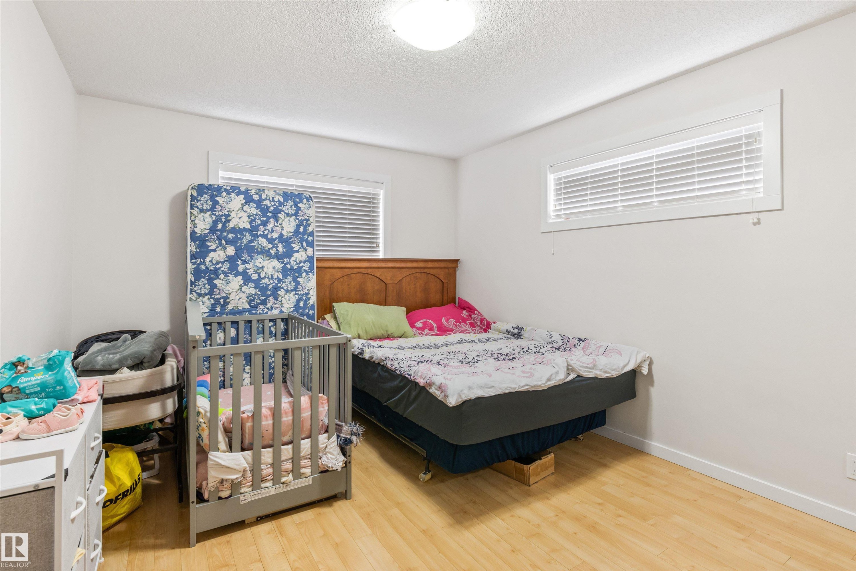110 9517 160 Avenue, Edmonton, AB - Indoor Photo Showing Bedroom