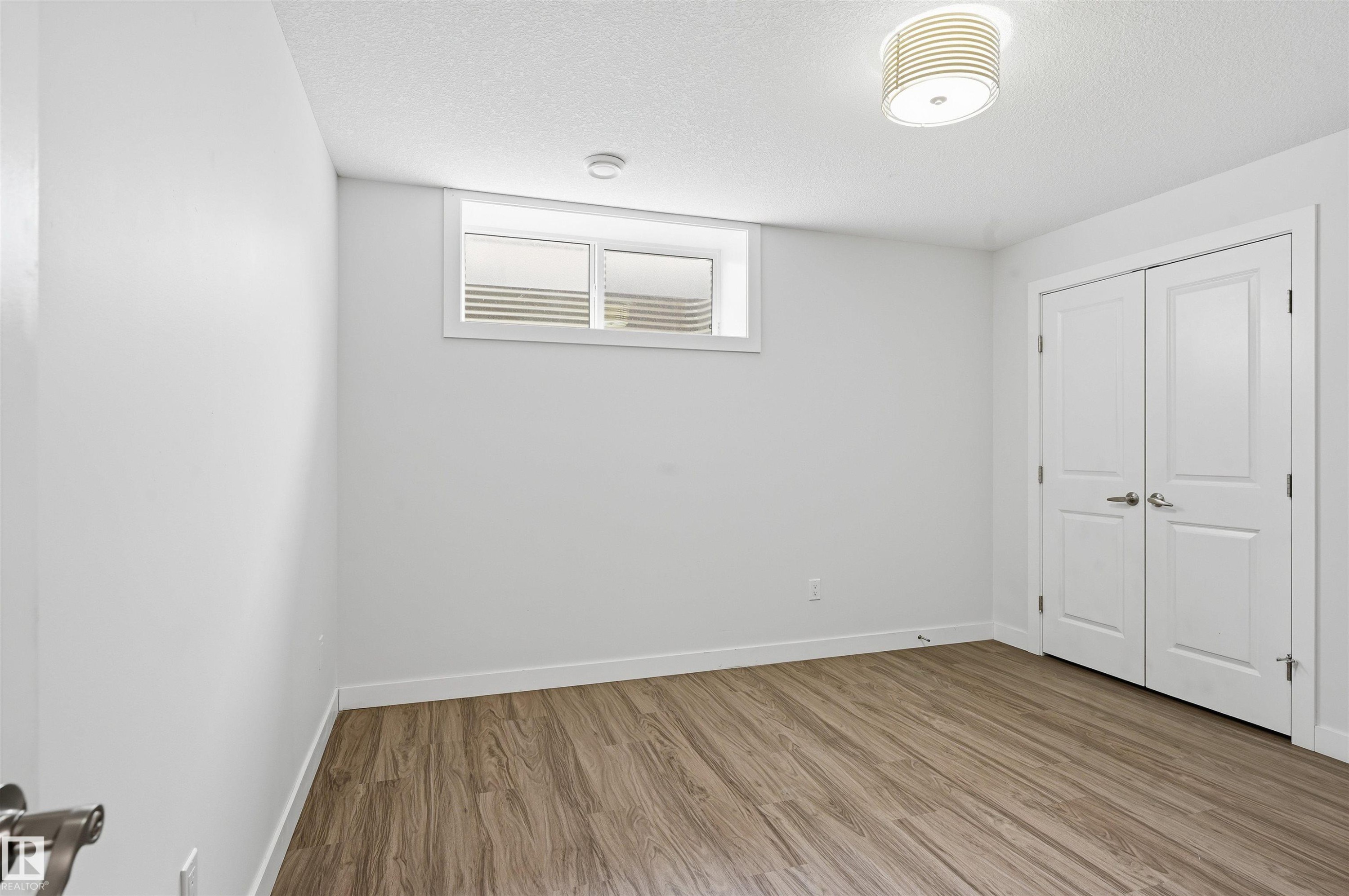 11146 78 Avenue Nw, Edmonton, AB - Indoor Photo Showing Other Room