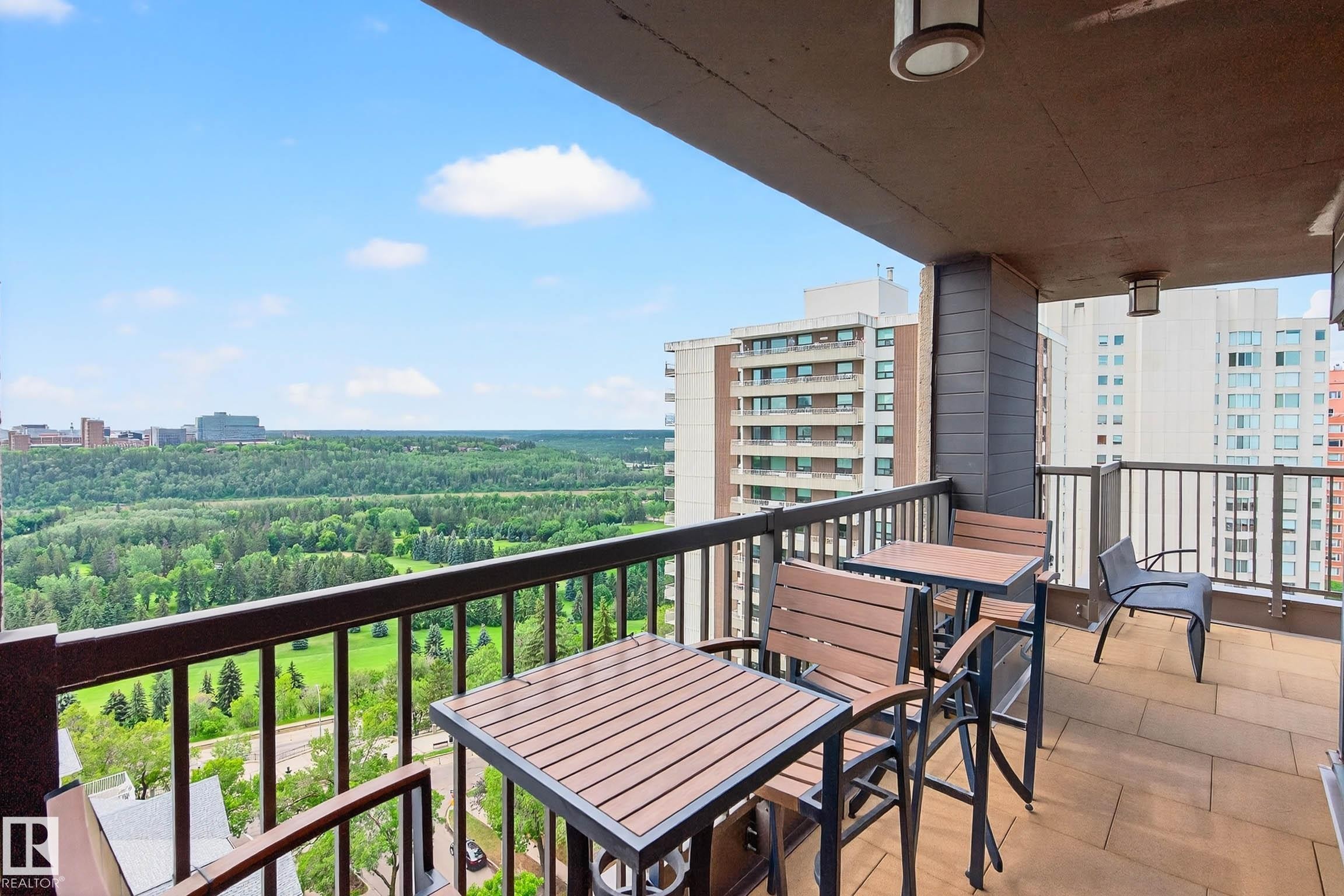 #1601 10045 118 St Nw, Edmonton, AB - Outdoor With Exterior