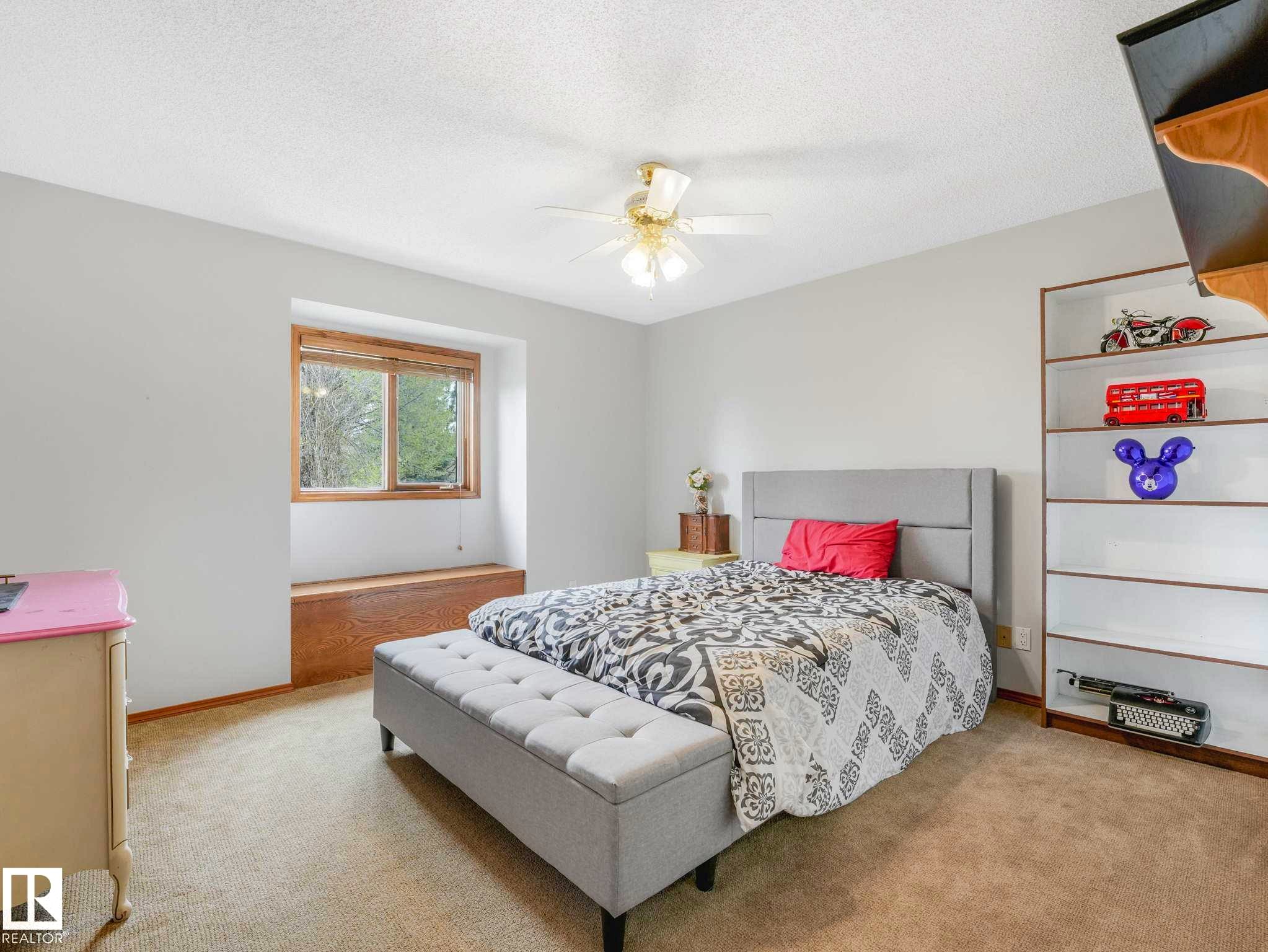 Bedroom #3 - 7 Haven, Devon, AB - Indoor Photo Showing Bedroom