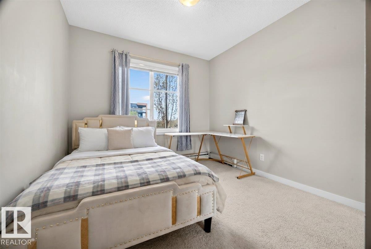 205 507 Albany Way, Edmonton, AB - Indoor Photo Showing Bedroom