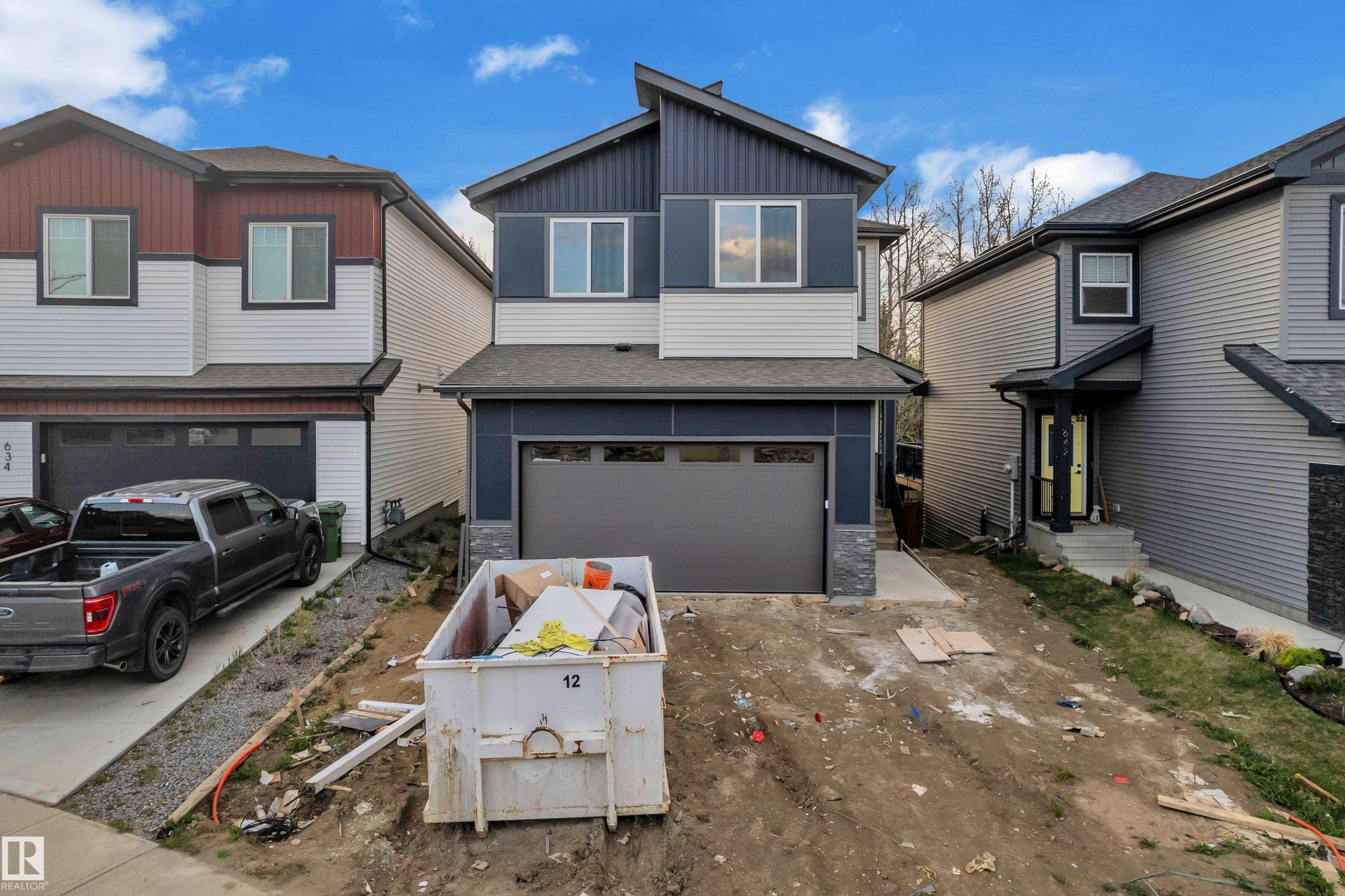 638 Astoria Way, Devon, AB - Outdoor