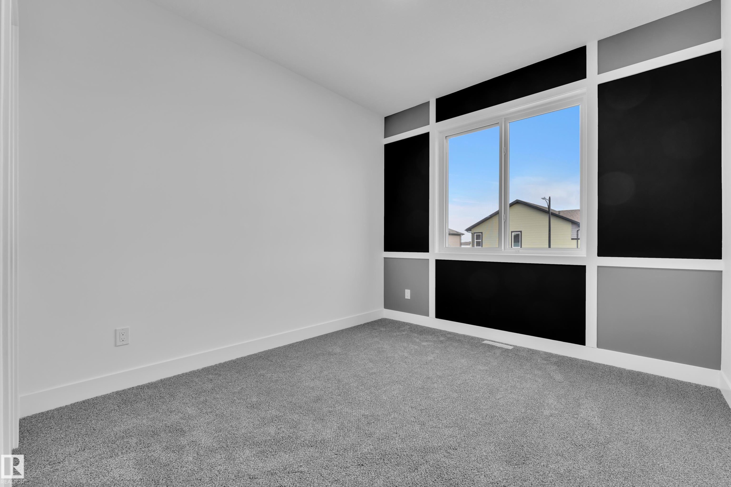 638 Astoria Way, Devon, AB - Indoor Photo Showing Other Room