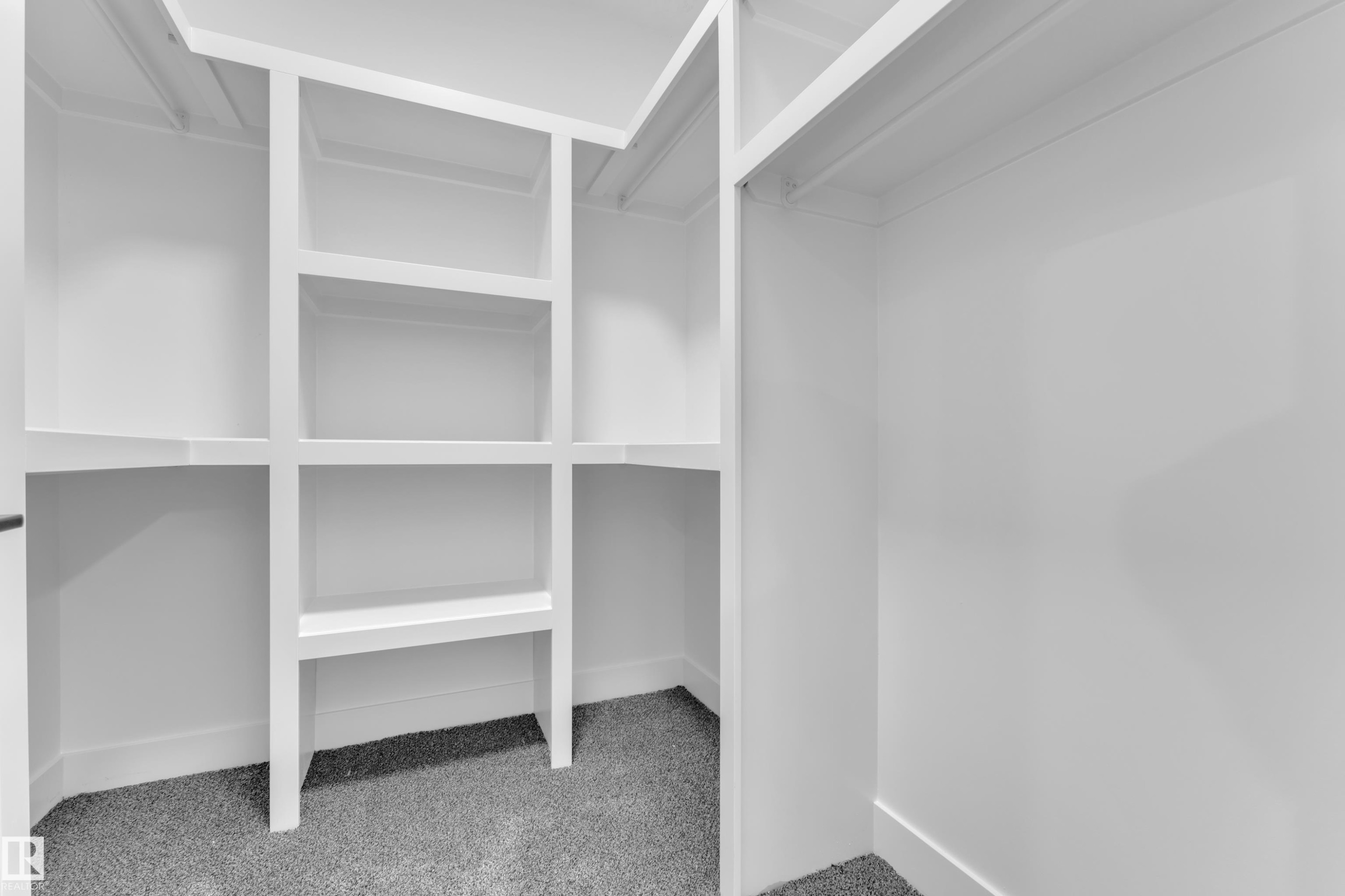 638 Astoria Way, Devon, AB - Indoor With Storage