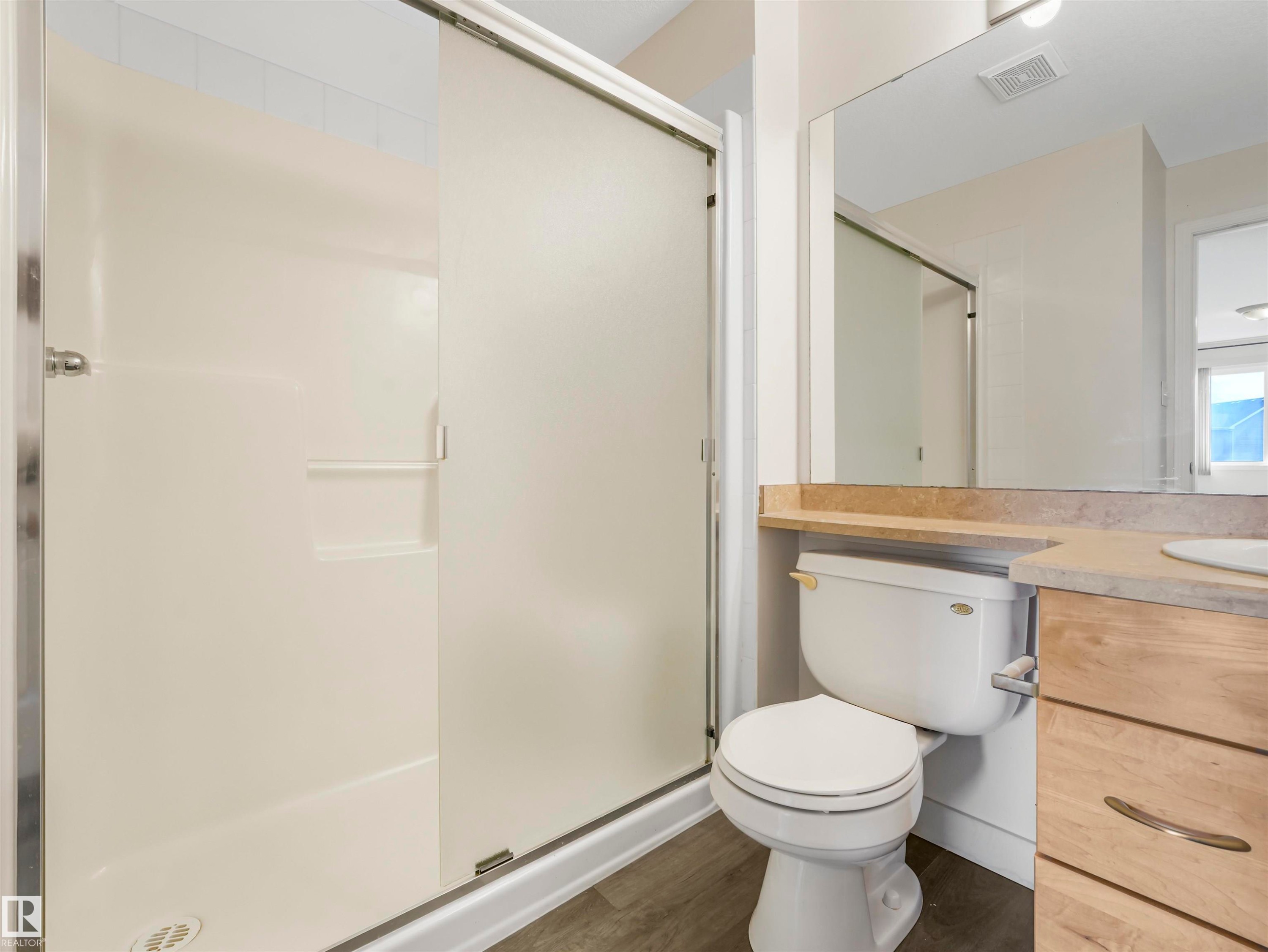 216 111 Edwards Drive, Edmonton, AB - Indoor Photo Showing Bathroom
