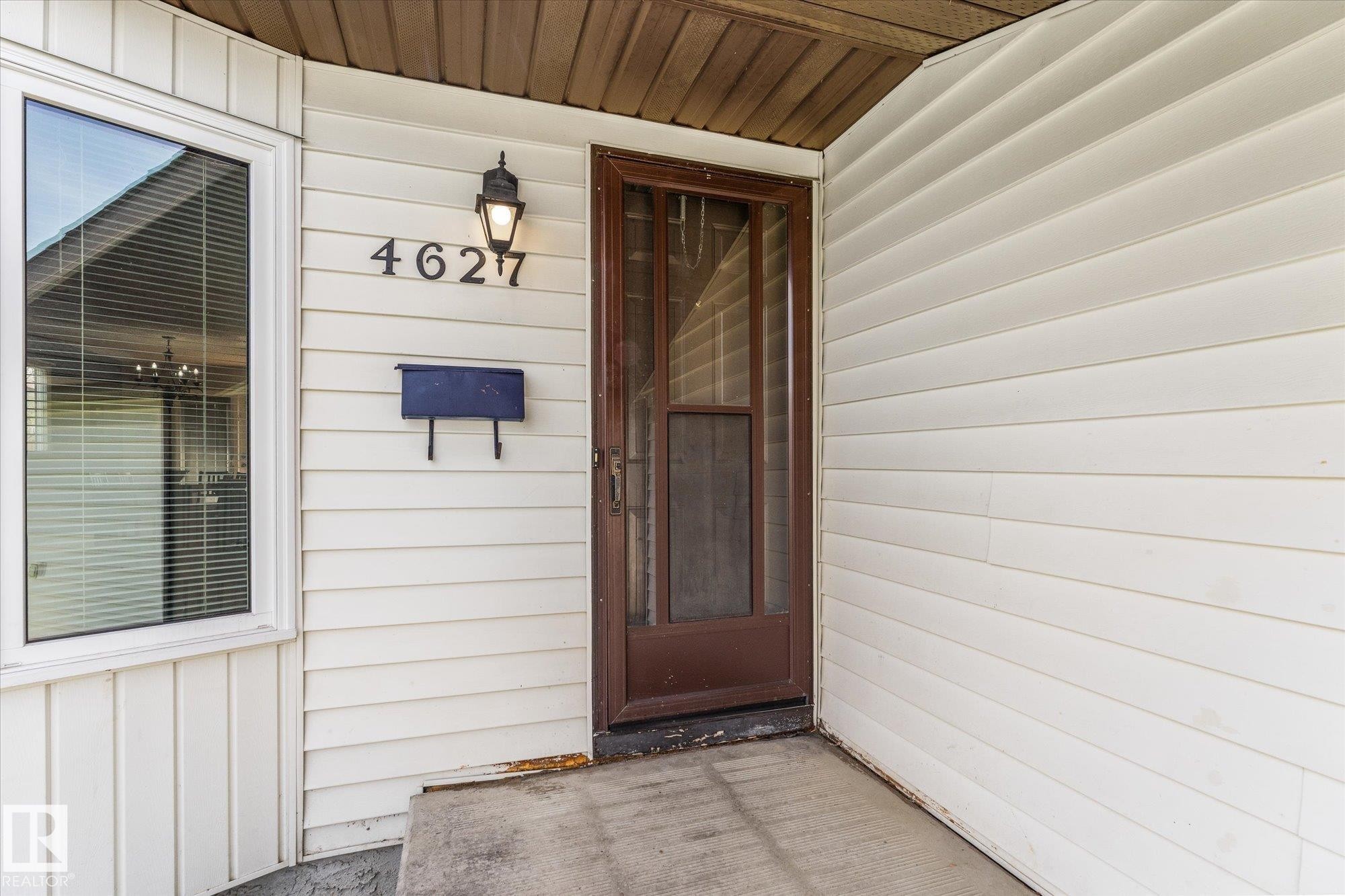 4627 10A Avenue Nw, Edmonton, AB - Outdoor With Exterior